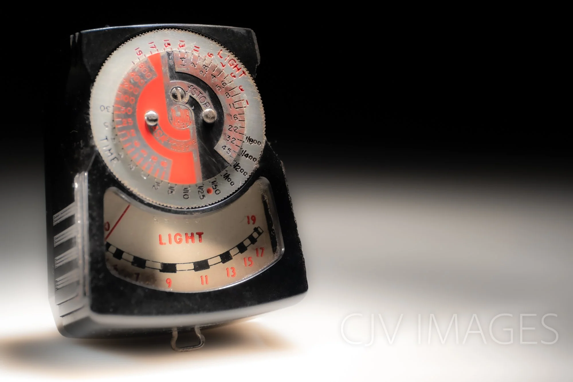 ELECTRONICS- LIGHT METERS- DEJUR CIRCA 1940'S #1029