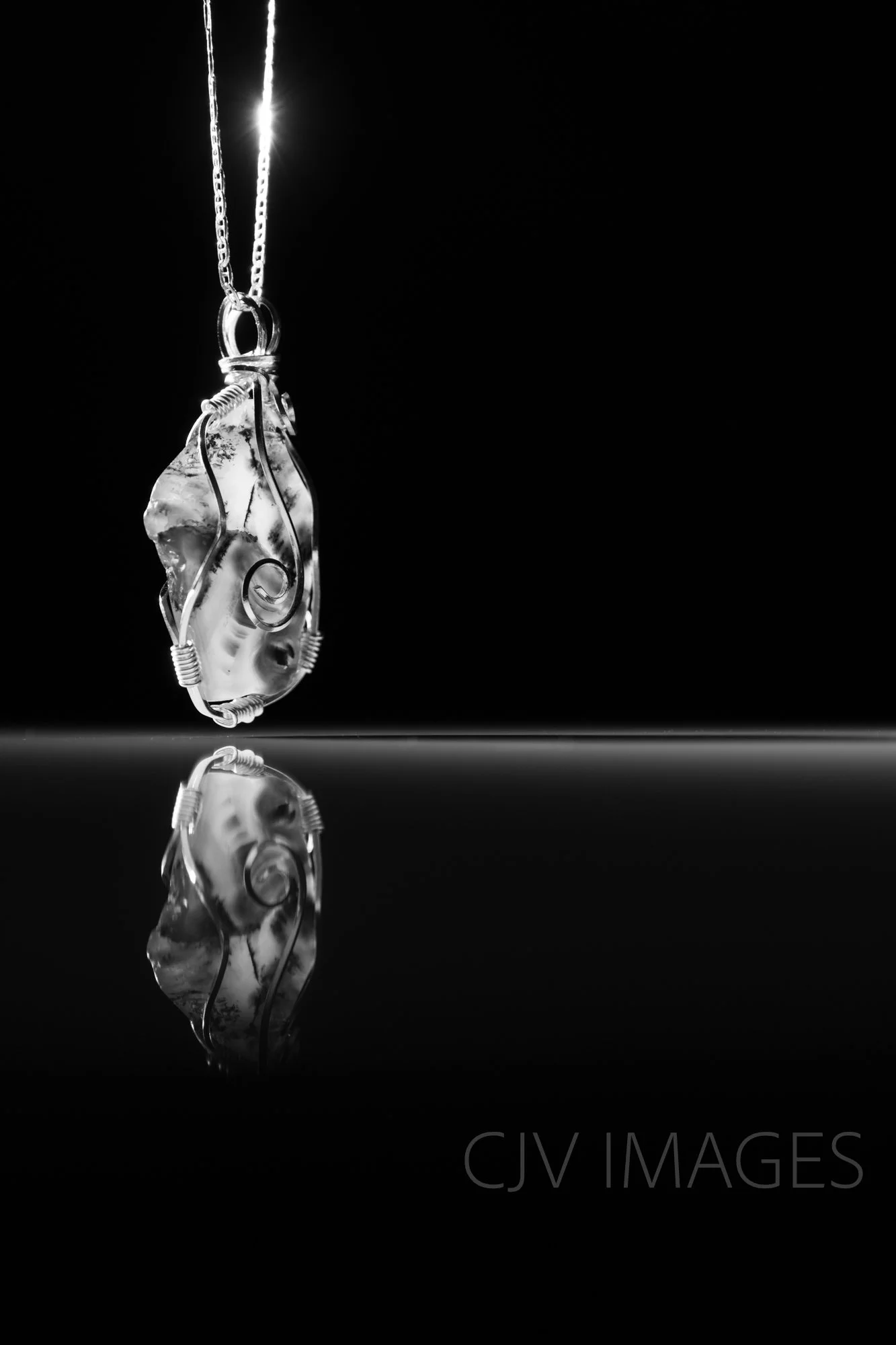 STONES- TRANSLUCENT WARSAW NECKLACE bw ##0357