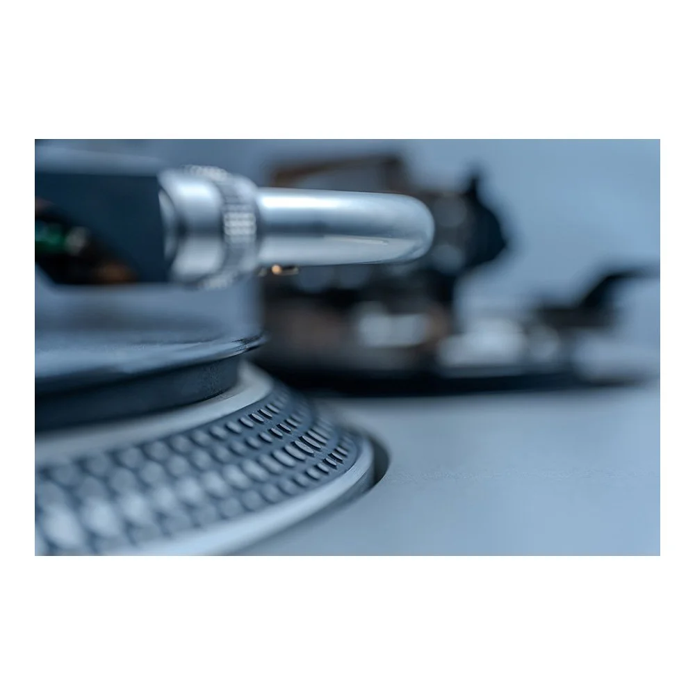 Turntable 0035-Web.jpg