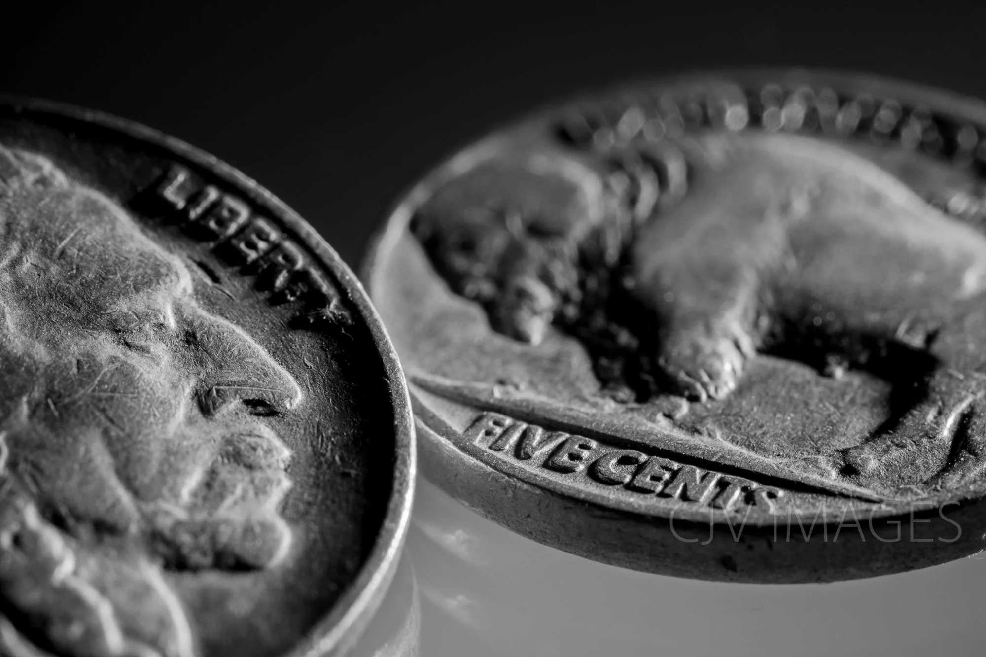 CURRENCY- BUFFALO NICKELS #1882