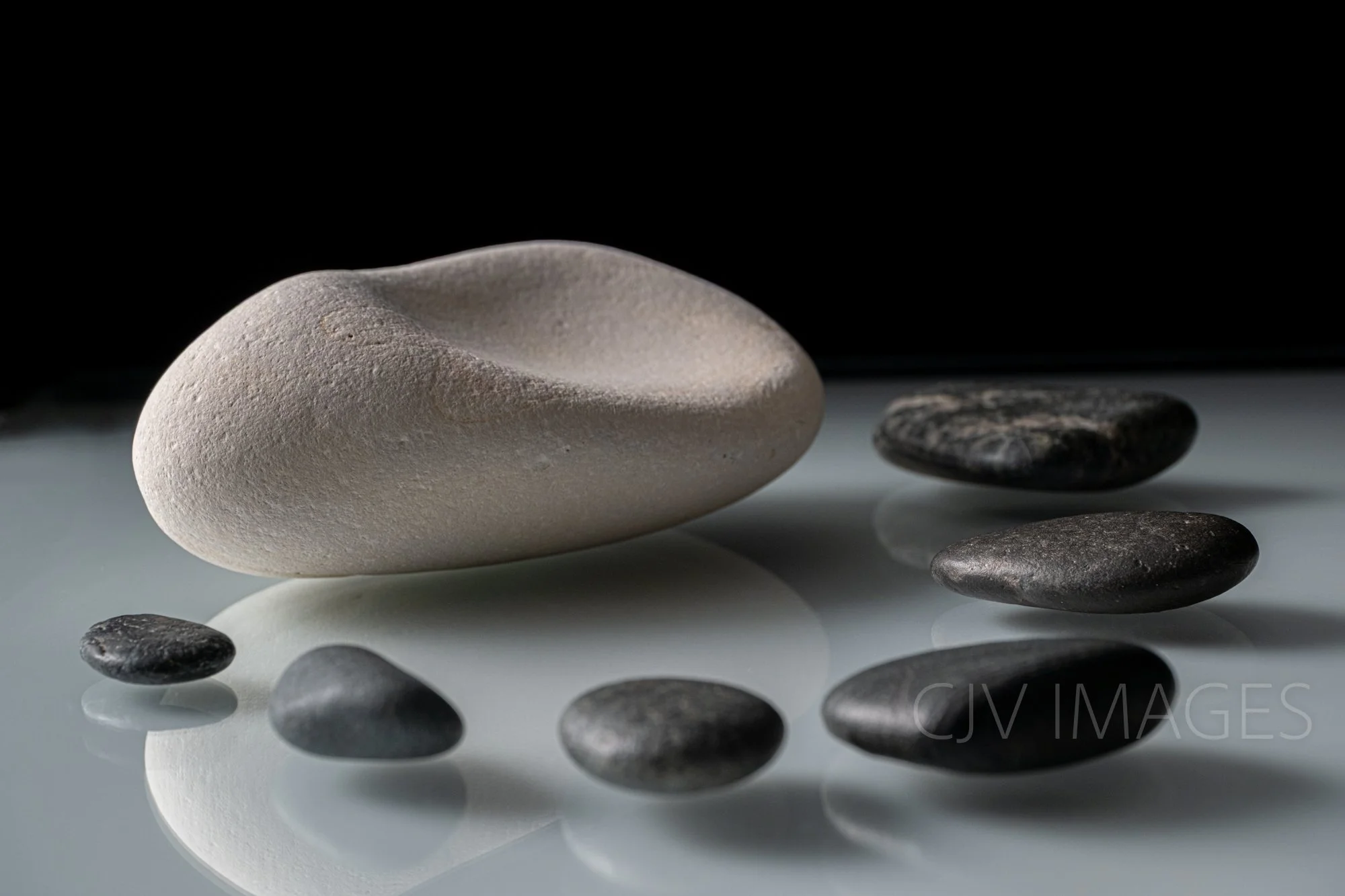 STONES- CROSSVILLAGE #0117