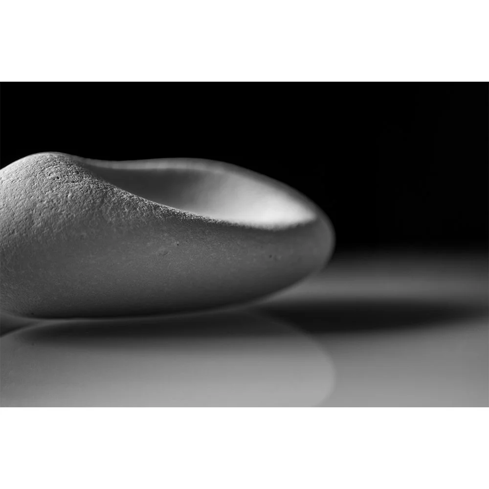 STONES BEAUTY- Crossvillage #0208 Black and White