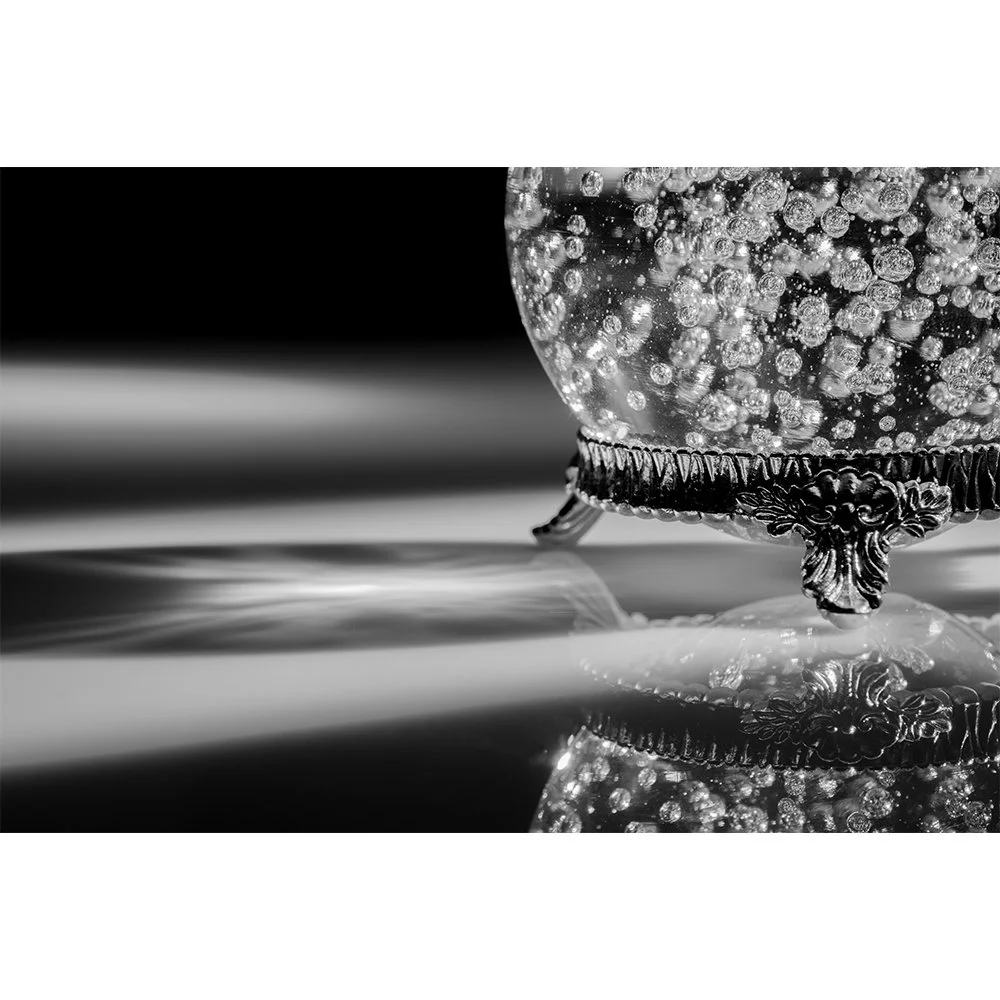 GLASS- GLOBES WARSAW BW #1410-Web.jpg