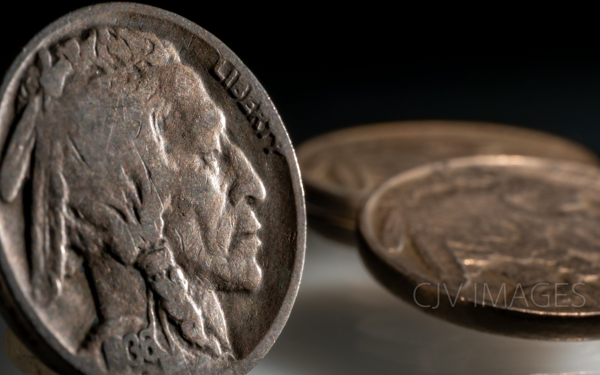 CURRENCY- BUFFALO NICKELS #1900