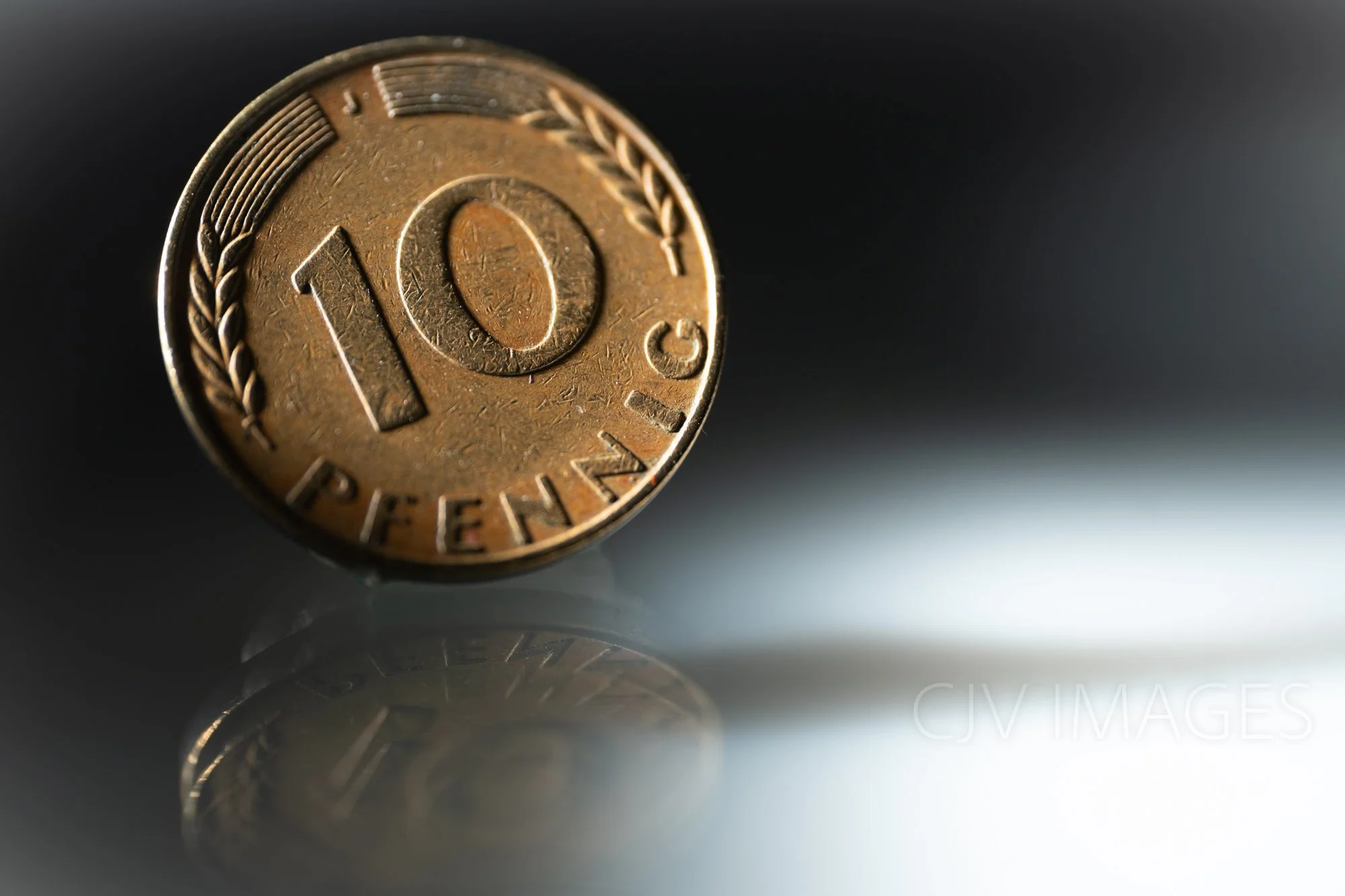 CURRENCY- DEUTSCH PFENNIG BACK #0692