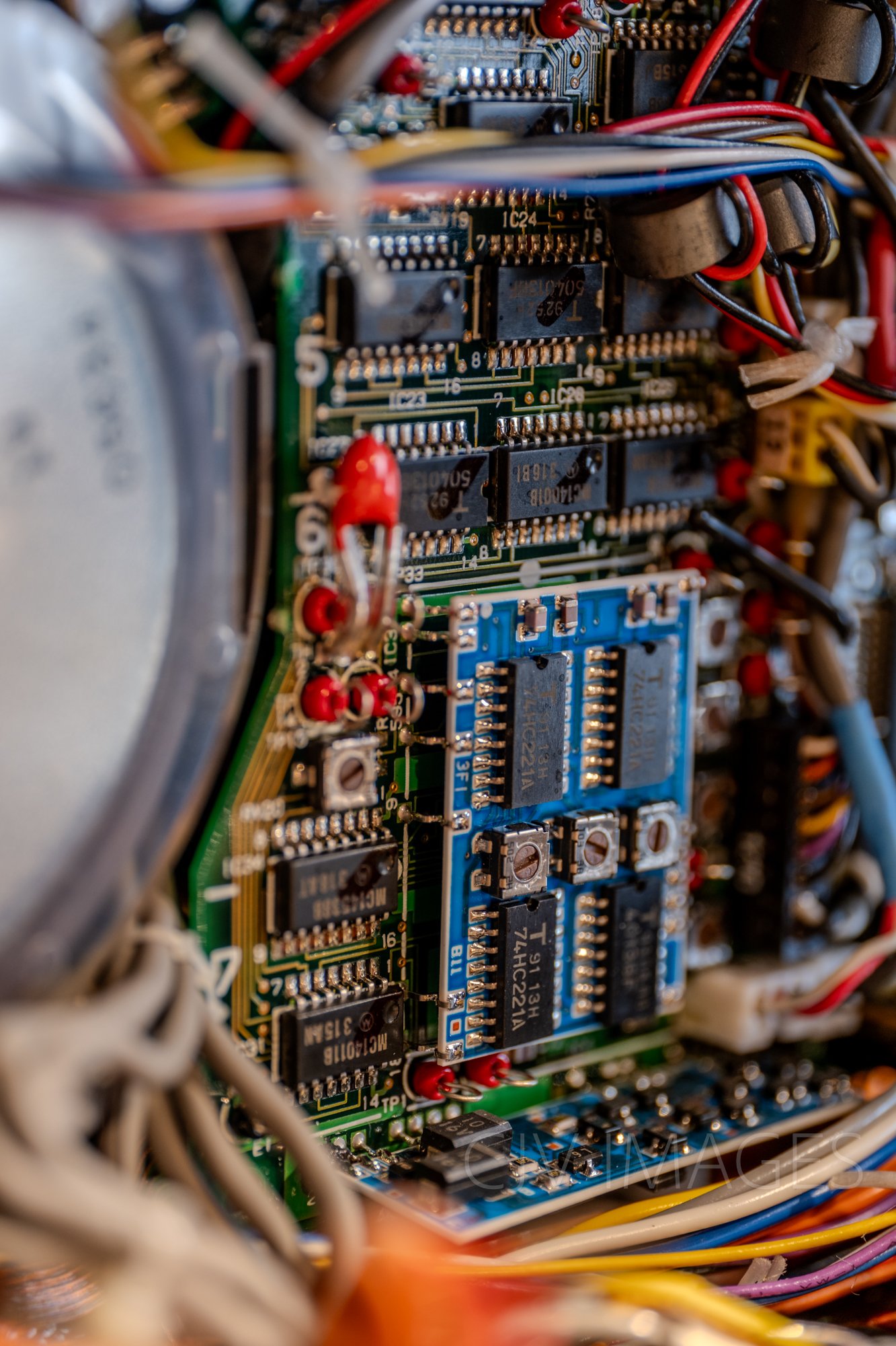 ELECTRONICS- SONY BVV-5 #1203