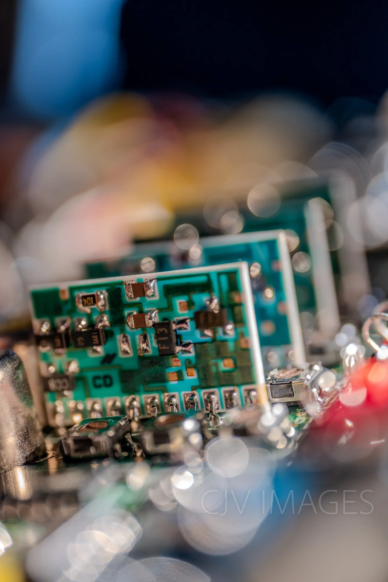 ELECTRONICS- SONY BVV-5 #1206