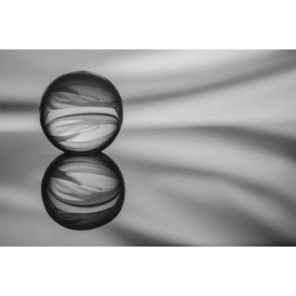 GLASS- Glass Globe #5307 Black and White