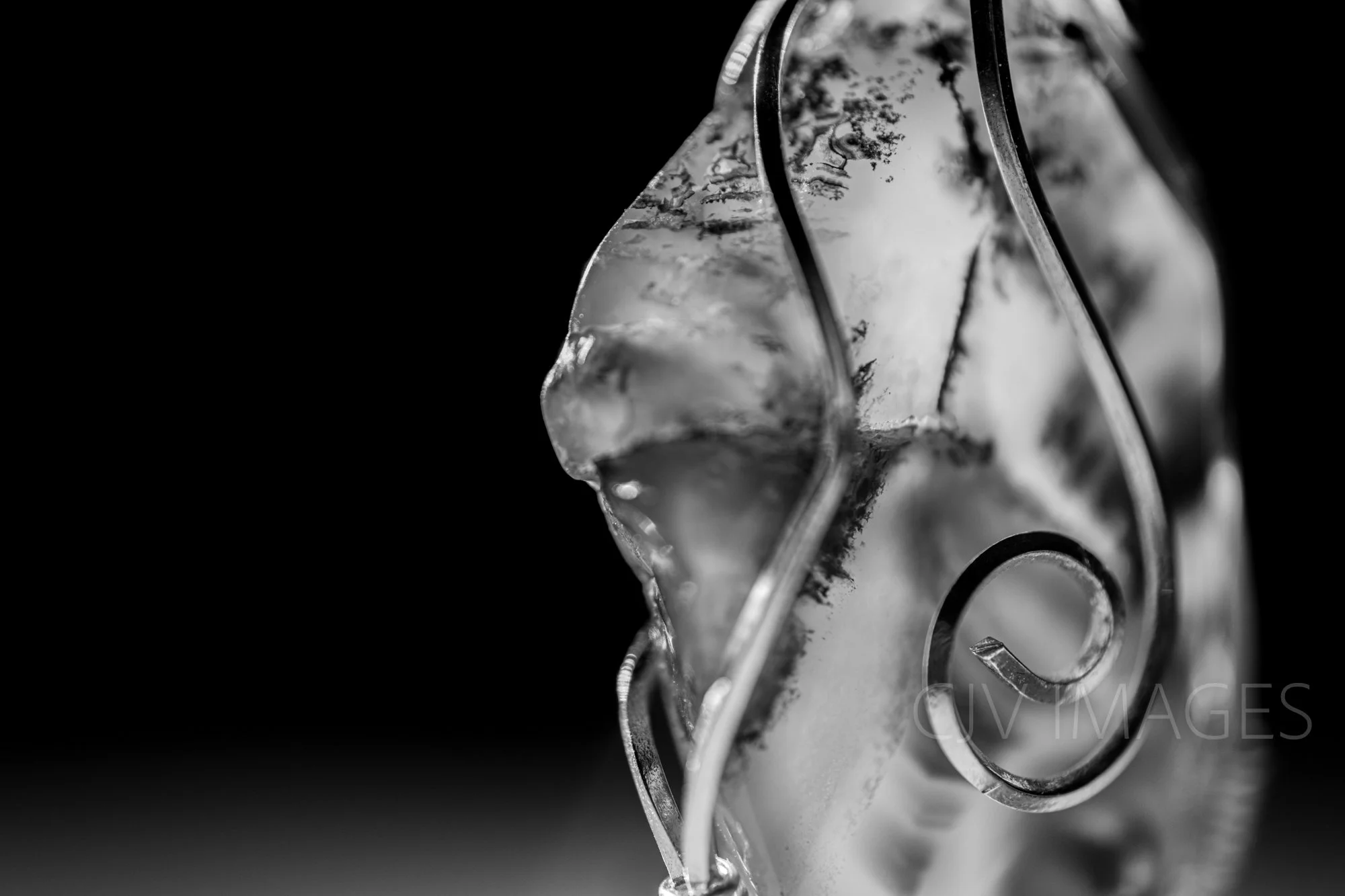 STONES- TRANSLUCENT WARSAW NECKLACE bw ##0368
