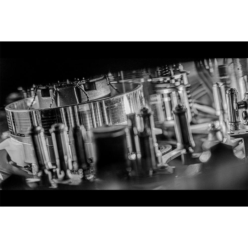 ELECTRONICS- Sony PVW-2800 BW CROPPED #1129 (Copy)