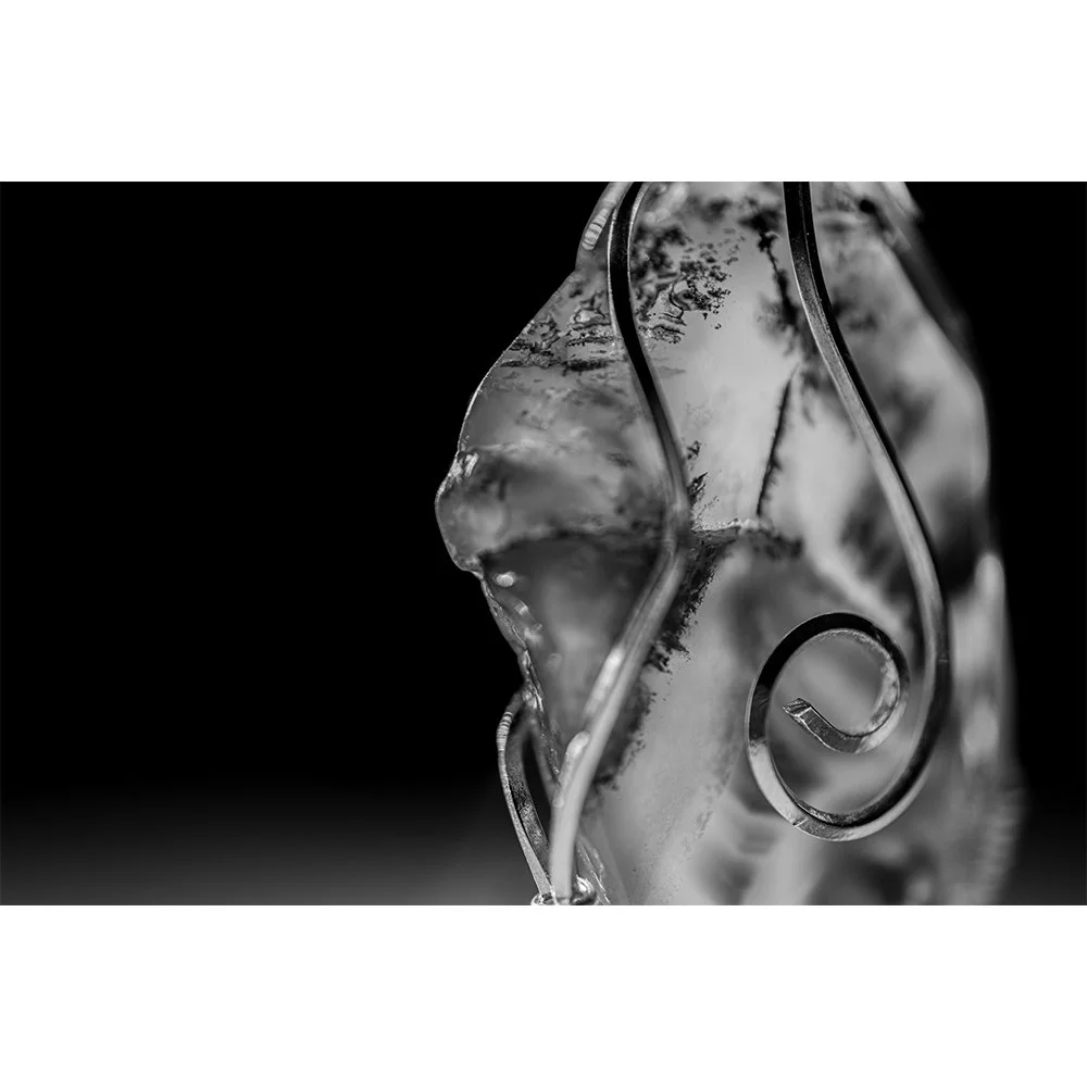 STONES TRANSLUCENT Gallery- Warsaw Necklace #0368 Black and White (Copy)