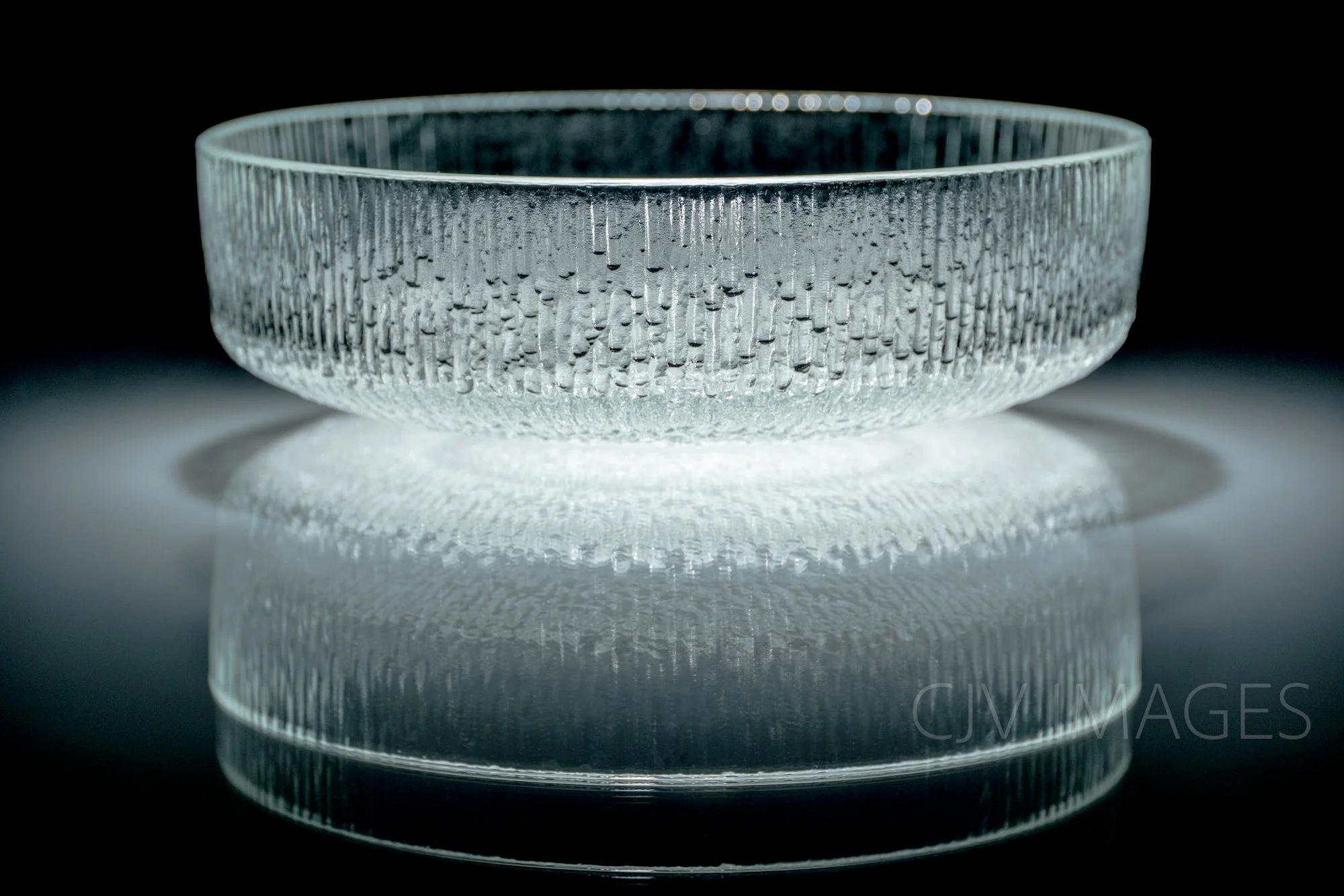 GLASS- BOWL #2233