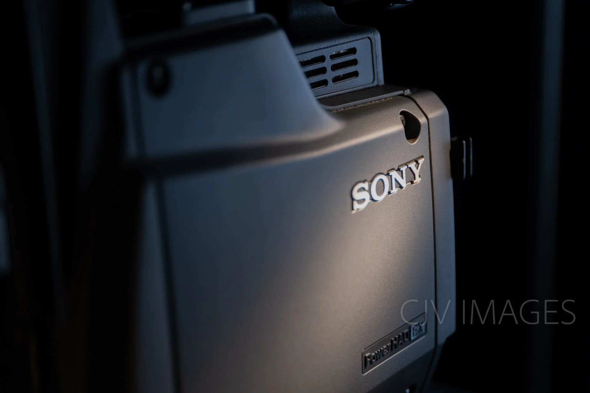 ELECTRONICS- SONY BVP-E10  #1215