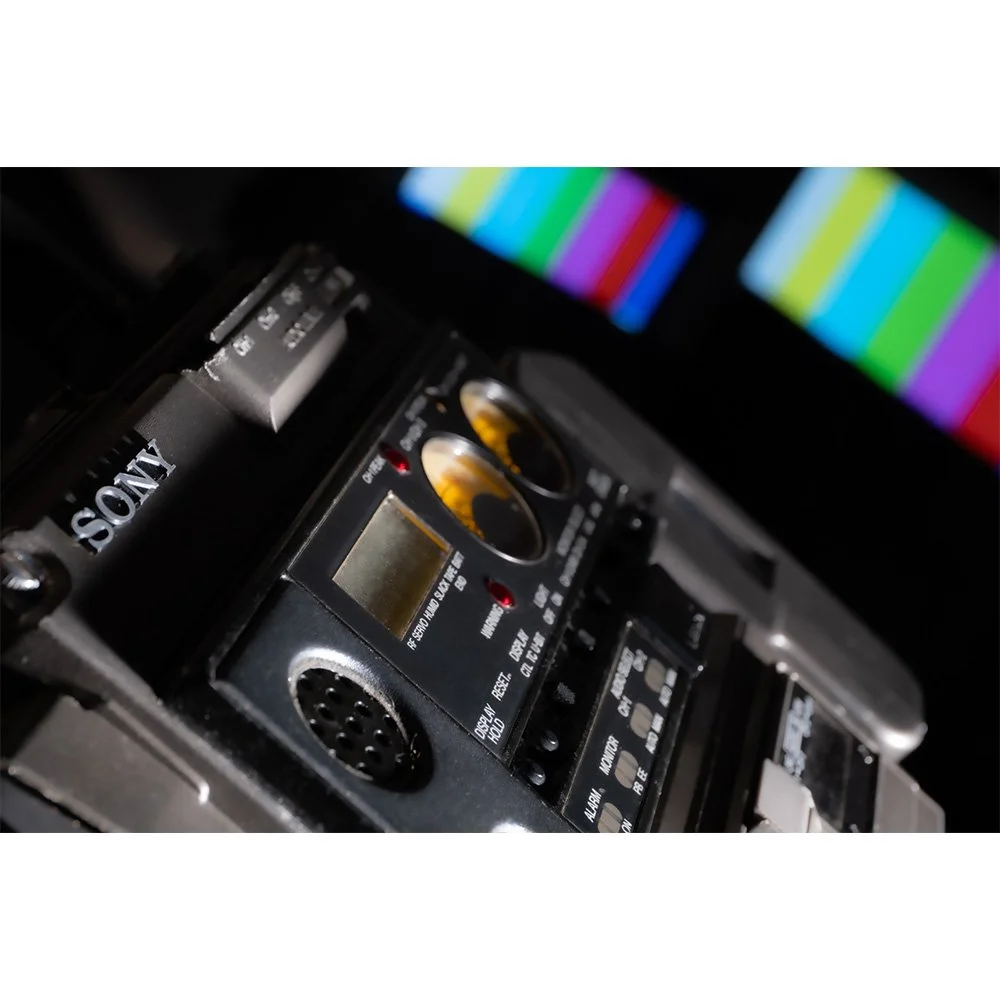 ELECTRONICS- Sony BVV-5 #1103