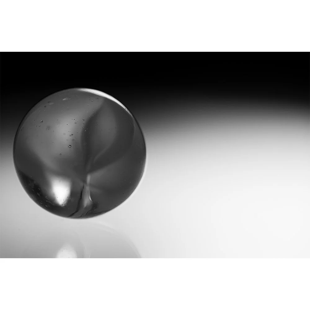 GLASS- MARBLE CATS EYE 16mm BW #1322-Web.jpg