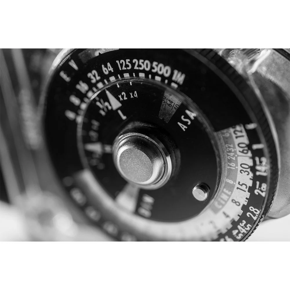 ELECTRONICS- Light Meter #1010 BW