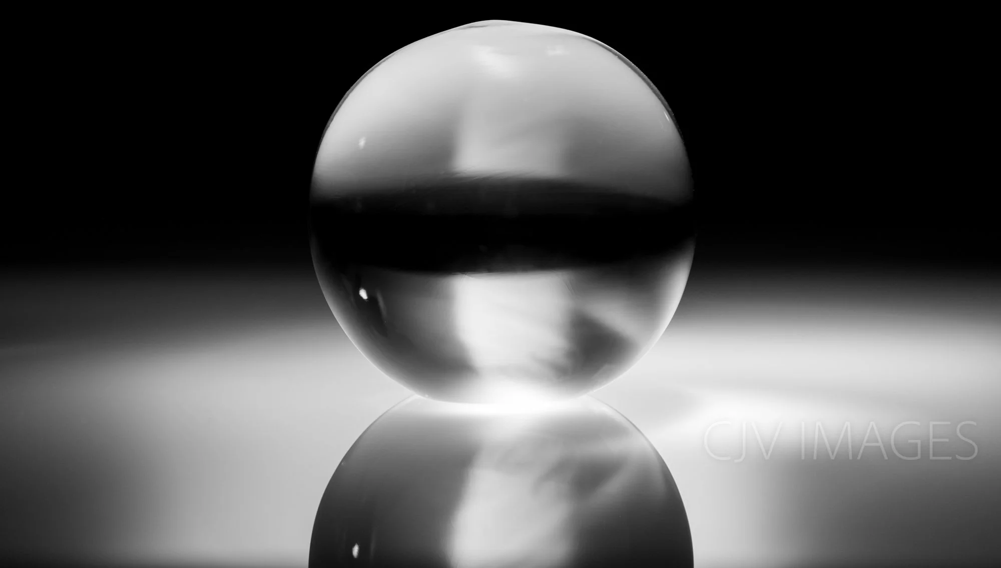 GLASS- GLOBES BW #1352
