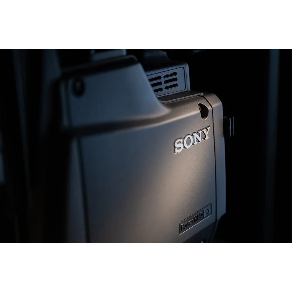 ELECTRONICS- Sony BVP-E10 #1215