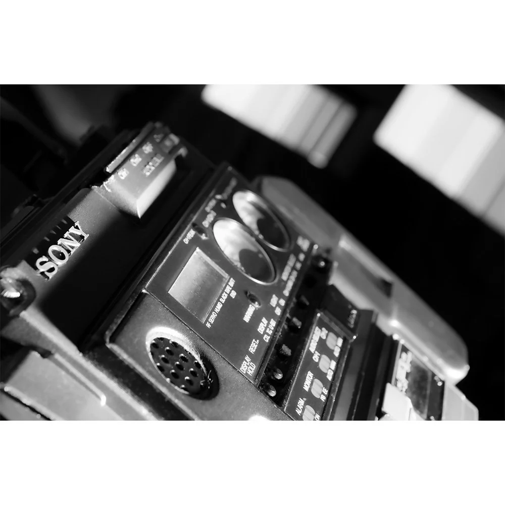 ELECTRONICS- Sony BVV-5 BW #1103