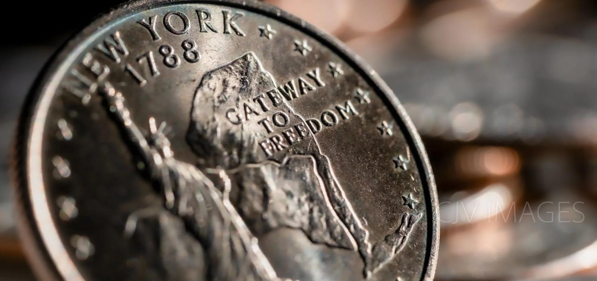 CURRENCY- NEW YORK CROPPED #0646