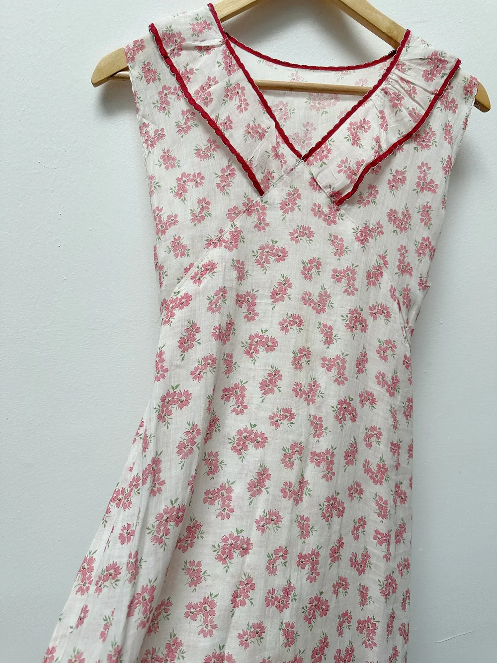 SOLD  1930s Cotton Day Dress  House Dress  Sleeping Dress  Tears of  Venus