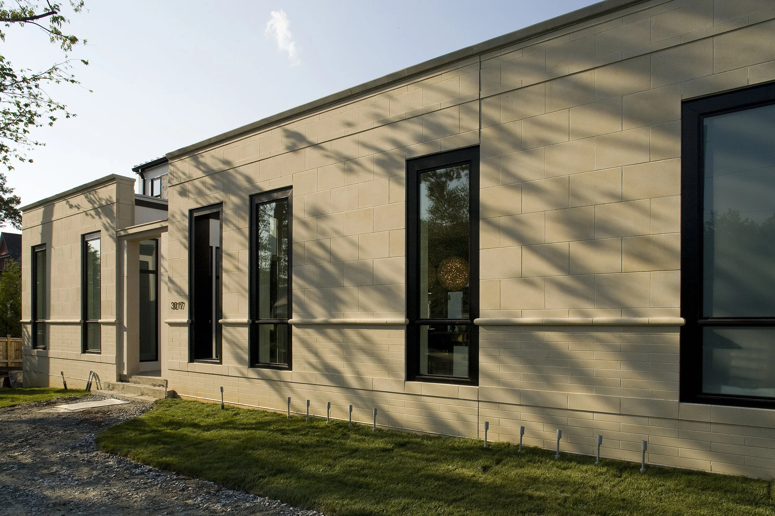 The front entrance of the stagefront house, a design by McClennan Architects.