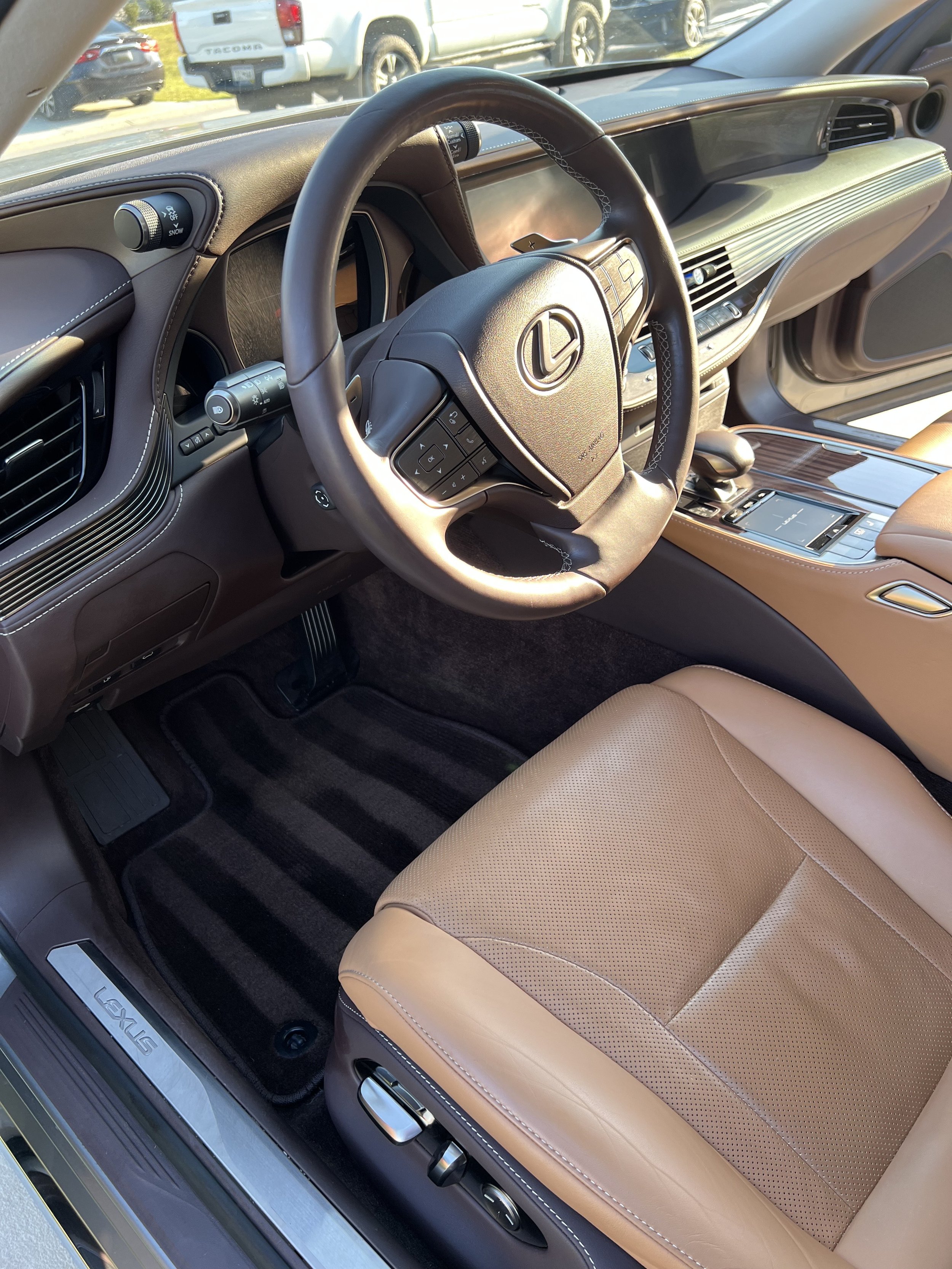 Lexus Interior 