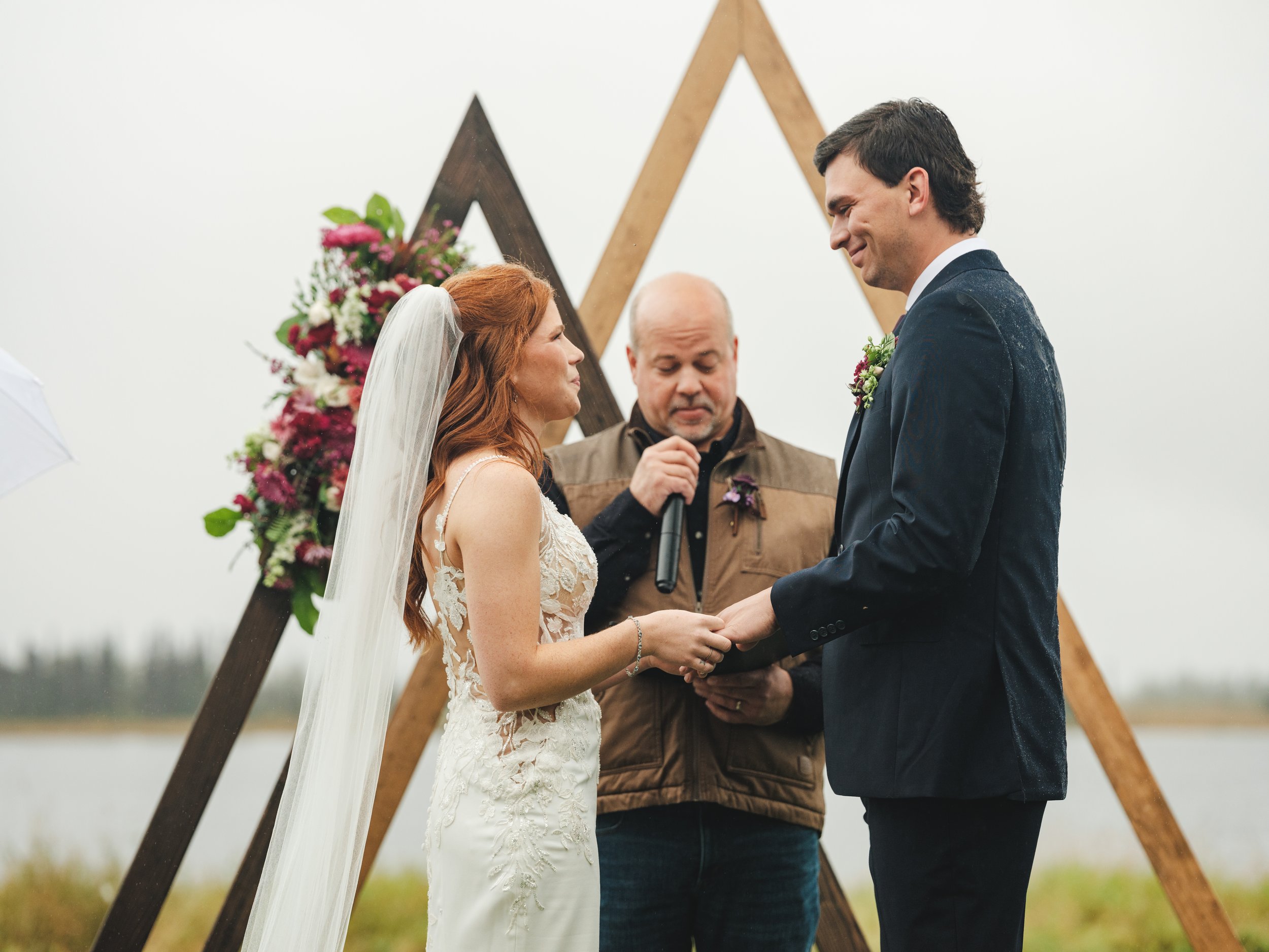wedding arch flowers Alborn events