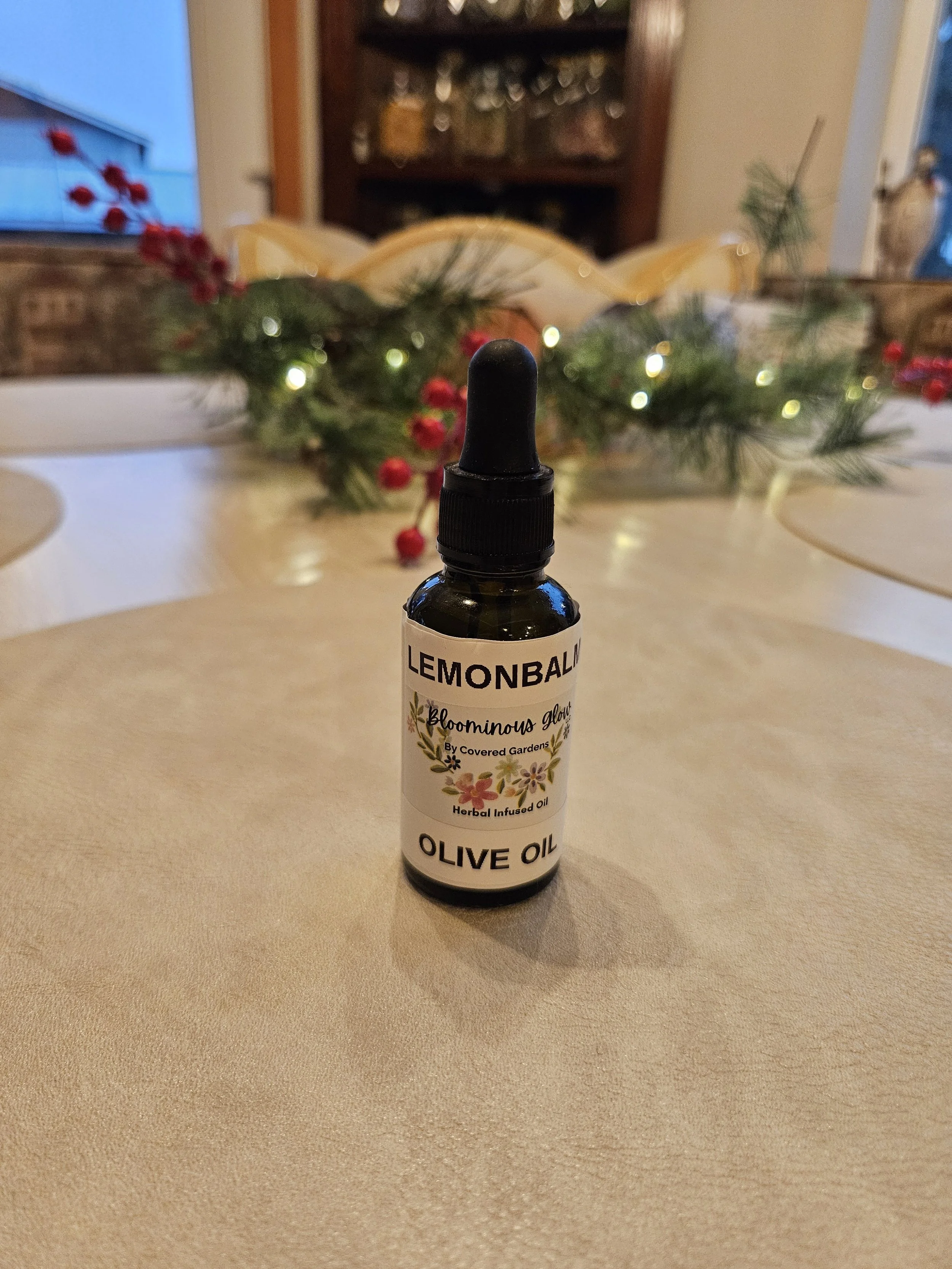 LemonBalmOil.jpg