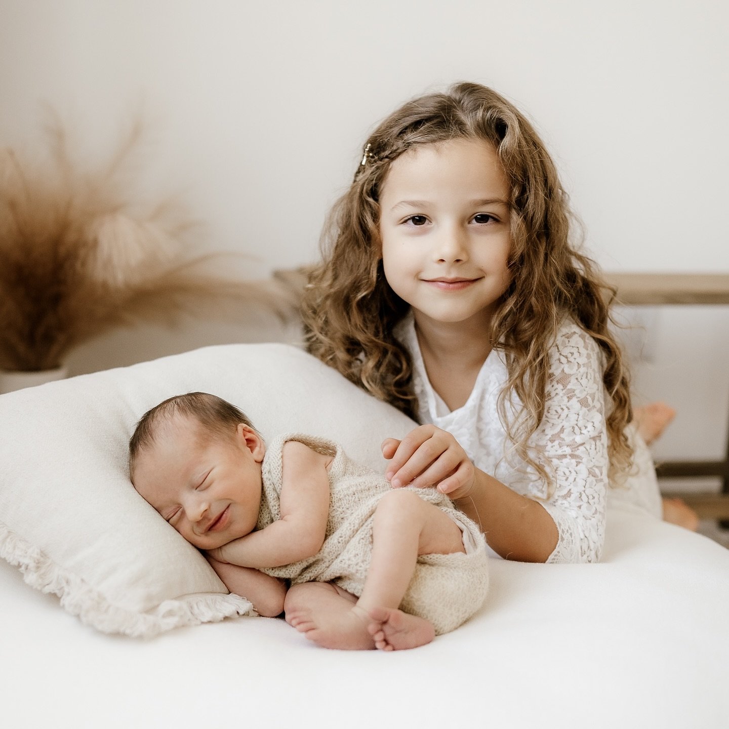 My goal is to keep the session as stress-free as possible! I have a lovely selection of dresses for moms, so there&rsquo;s no need to worry about outfits. We go entirely at your baby&rsquo;s pace, taking breaks whenever needed&mdash;if they&rsquo;re 