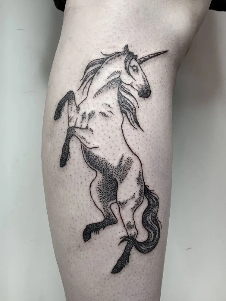 yksisarvinen tatuointi unicorn tattoo