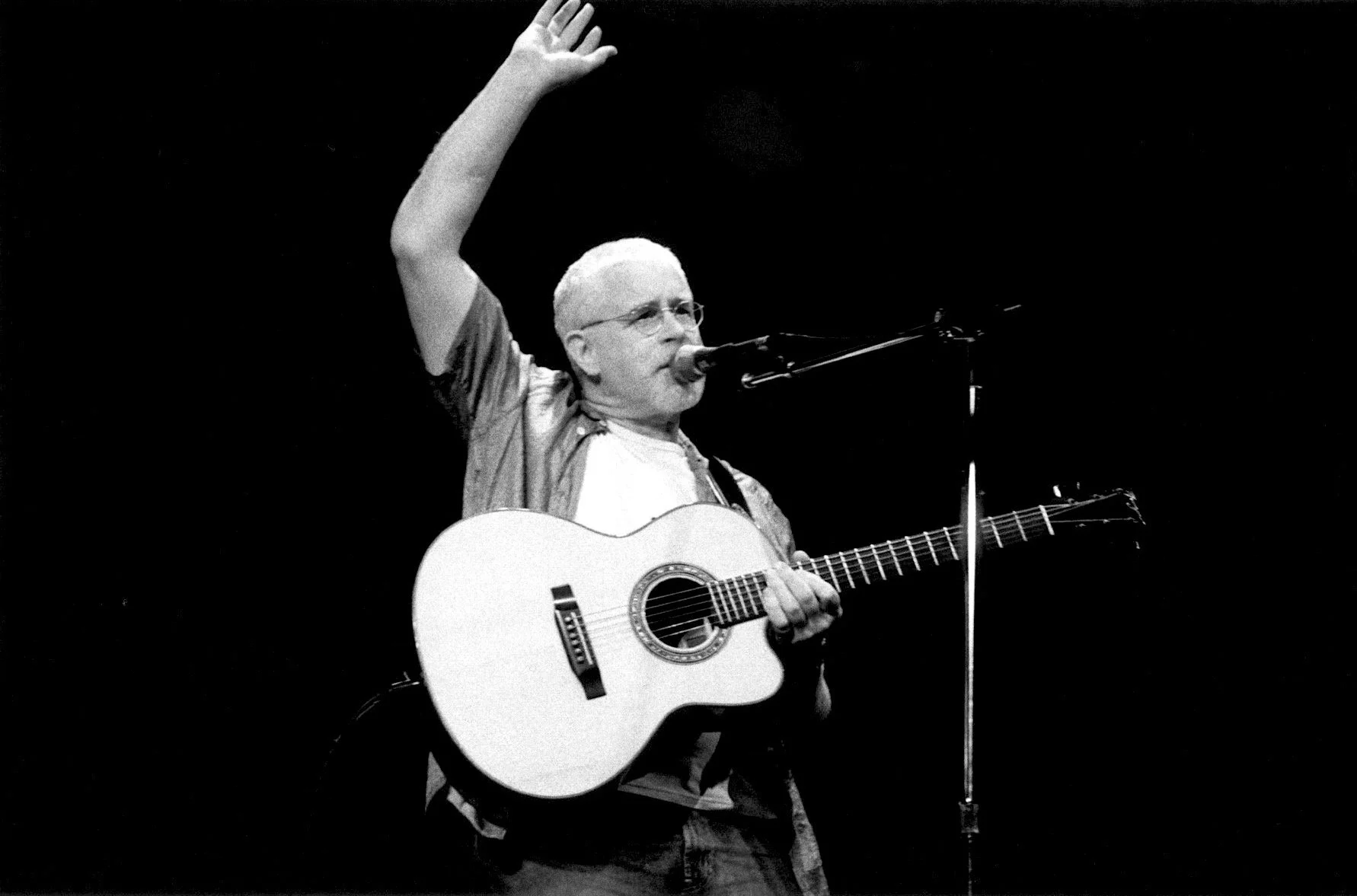 Bruce Cockburn Majestic Theatre 04_01.jpg