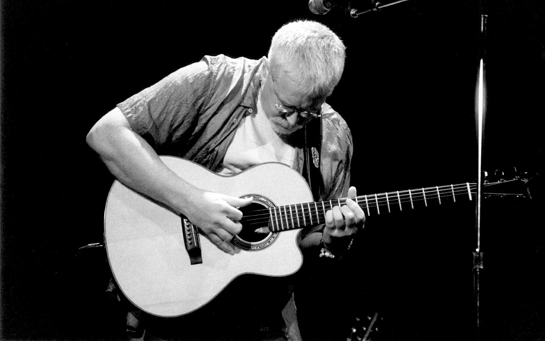 Bruce Cockburn Majestic Theatre 04_03.jpg