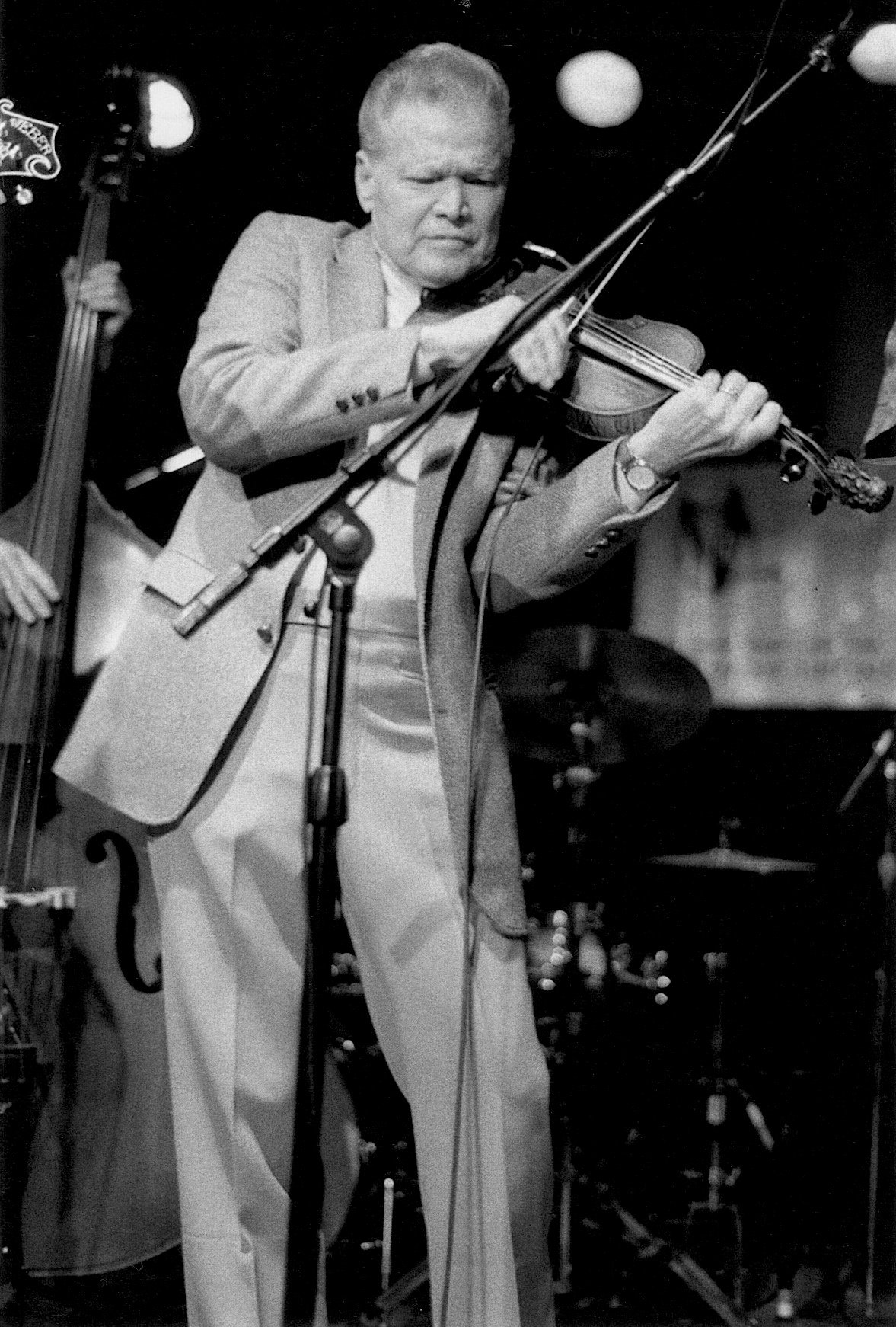 Vassar Clements WOW Hall 99_04.jpg