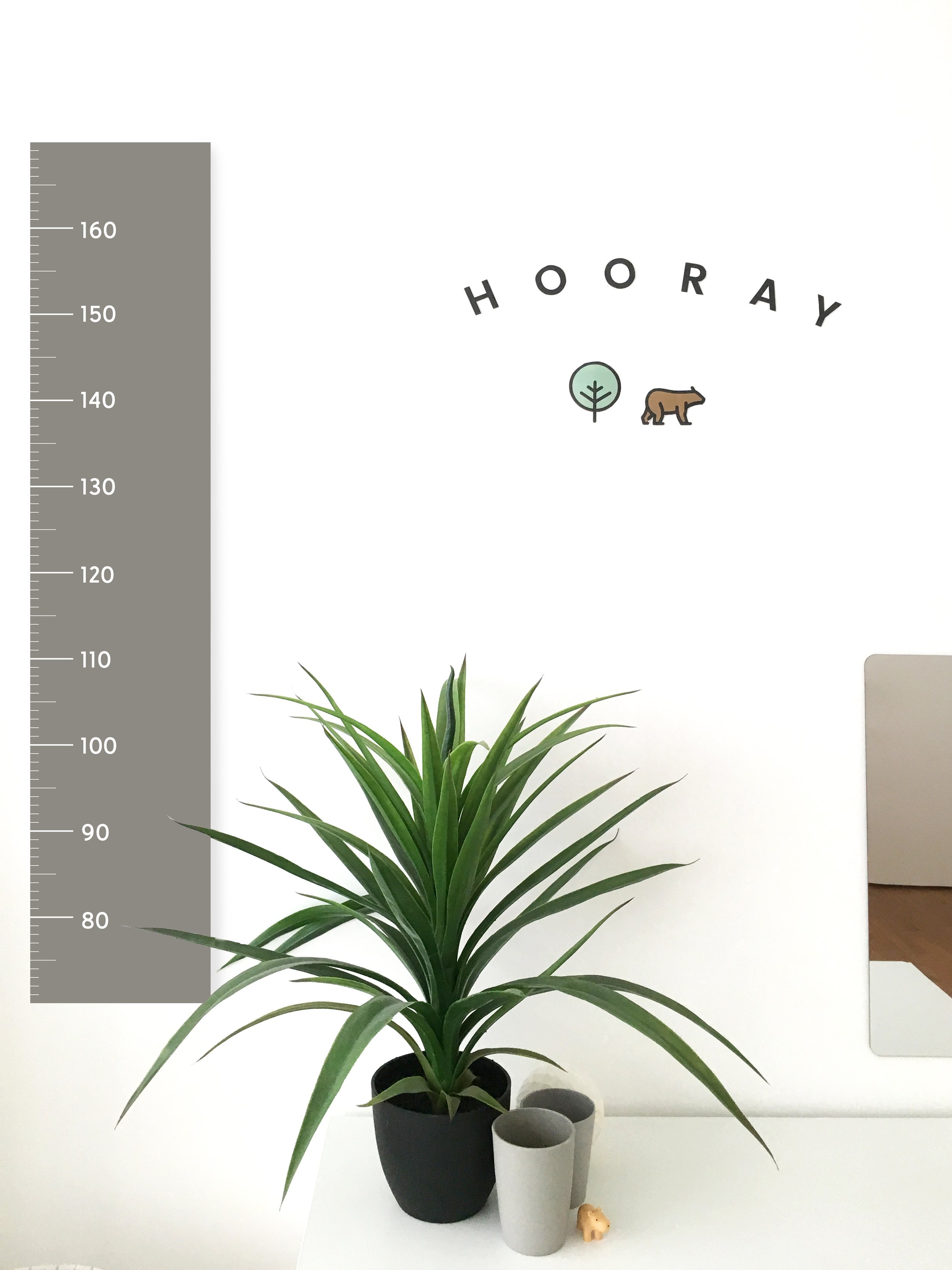 Growth Chart - Solid - Taupe.jpg