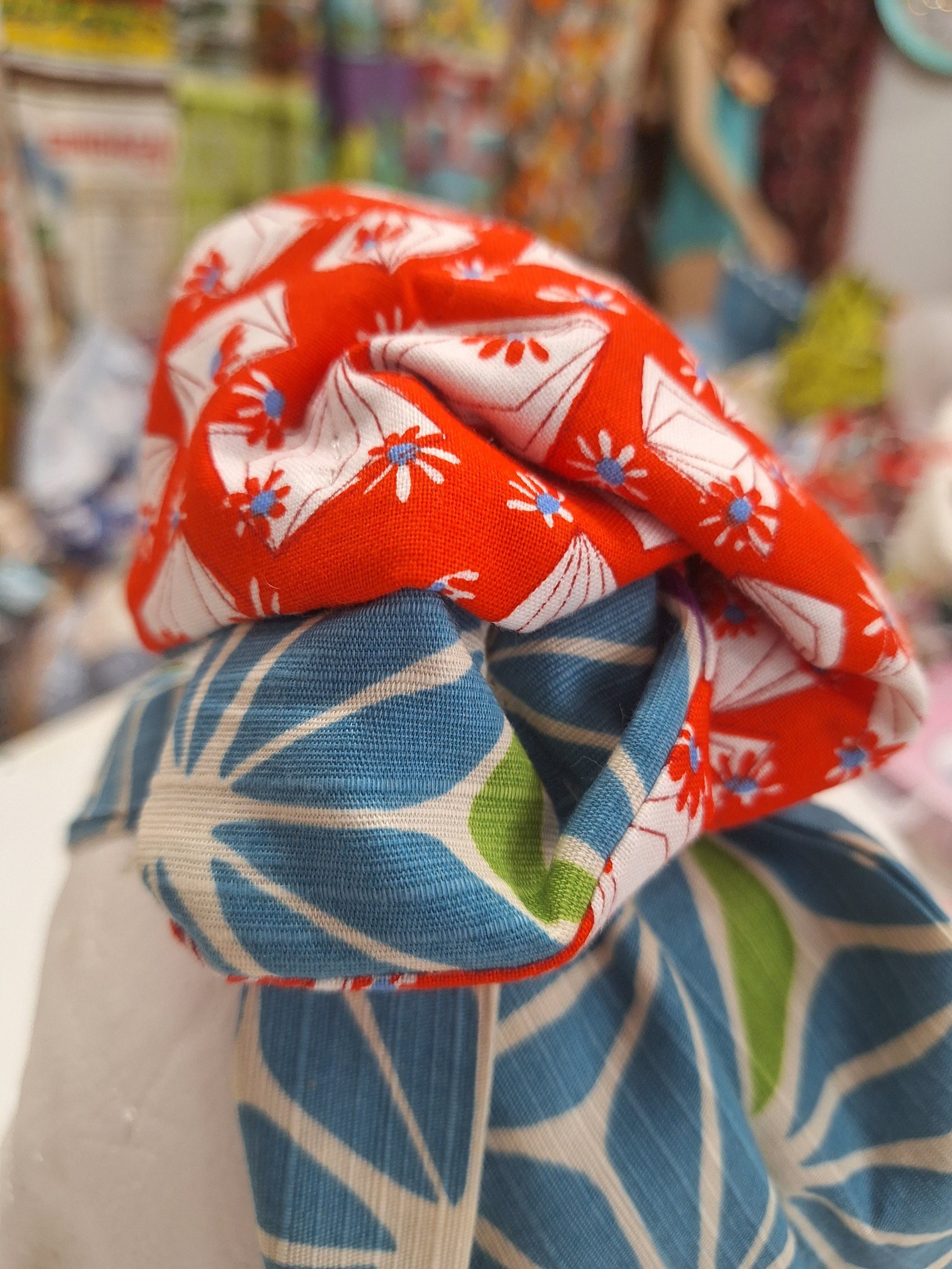https://i.etsystatic.com/6417874/r/il/1ef14c/5603825930/il_fullxfull.5603825930_ca6q.jpg