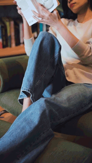KLOE_INT_ROOM-TO-READ_0170.gif