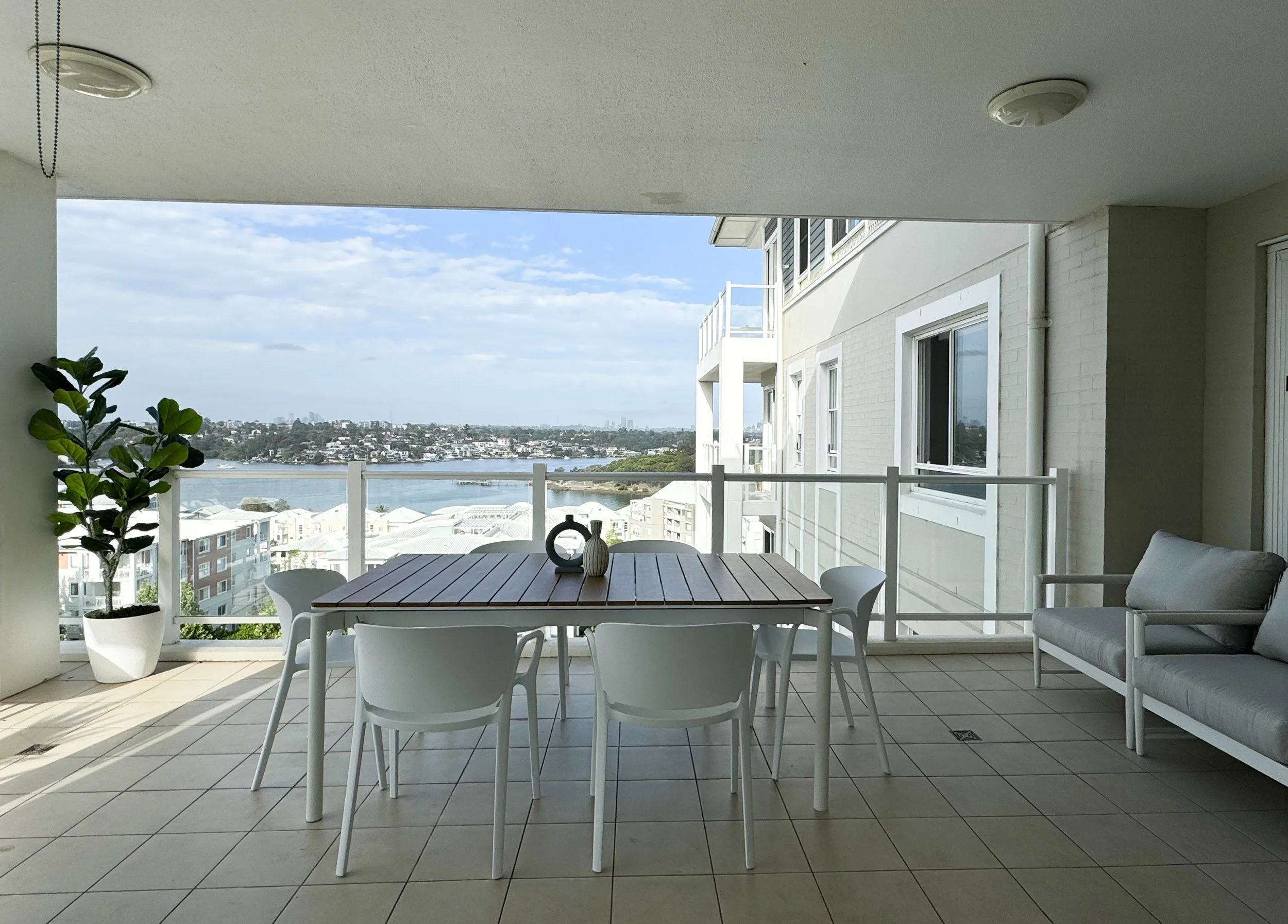 Breakfast Point 1-14.JPG