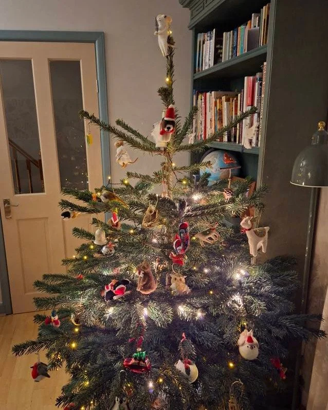 What a gorgeous Christmas tree - shared by the lovely Jess and featuring a wide range of The Inner Yard felt animals! We do love seeing our products in their new home so please share and tag us in! 🎄🎄🎄

#theinneryard #independentgiftshop #shoploca