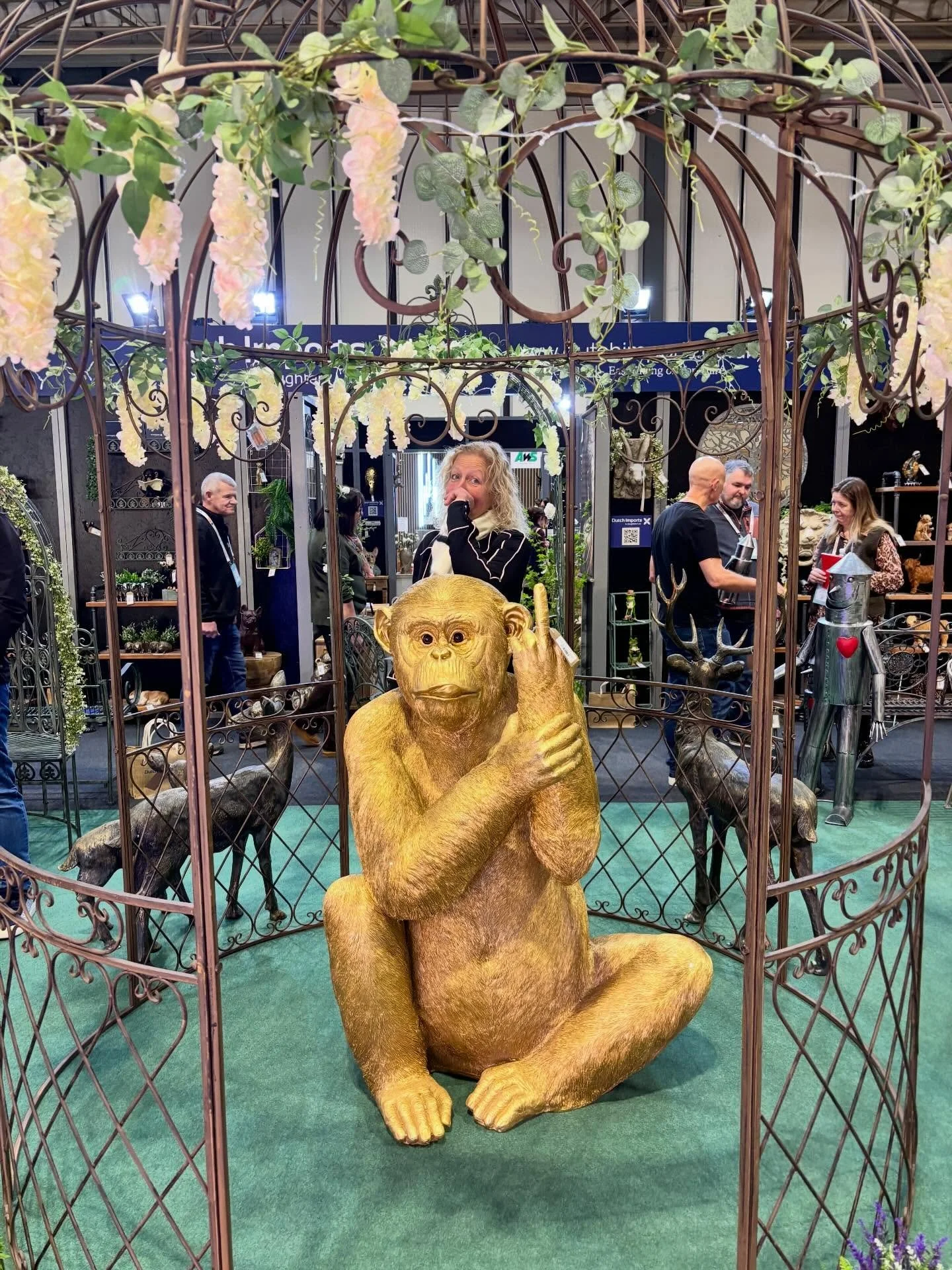 Happy Monday!🙈😂

#independentgiftshop #shoplocaldevizes #devizes