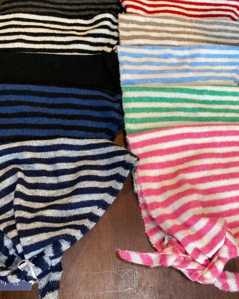 Our very popular knitted handkerchief scarves are back - and in lots of lovely new colours too! 😍

#theinneryard #independentgiftshop #shoplocaldevizes #devizes #wiltshire