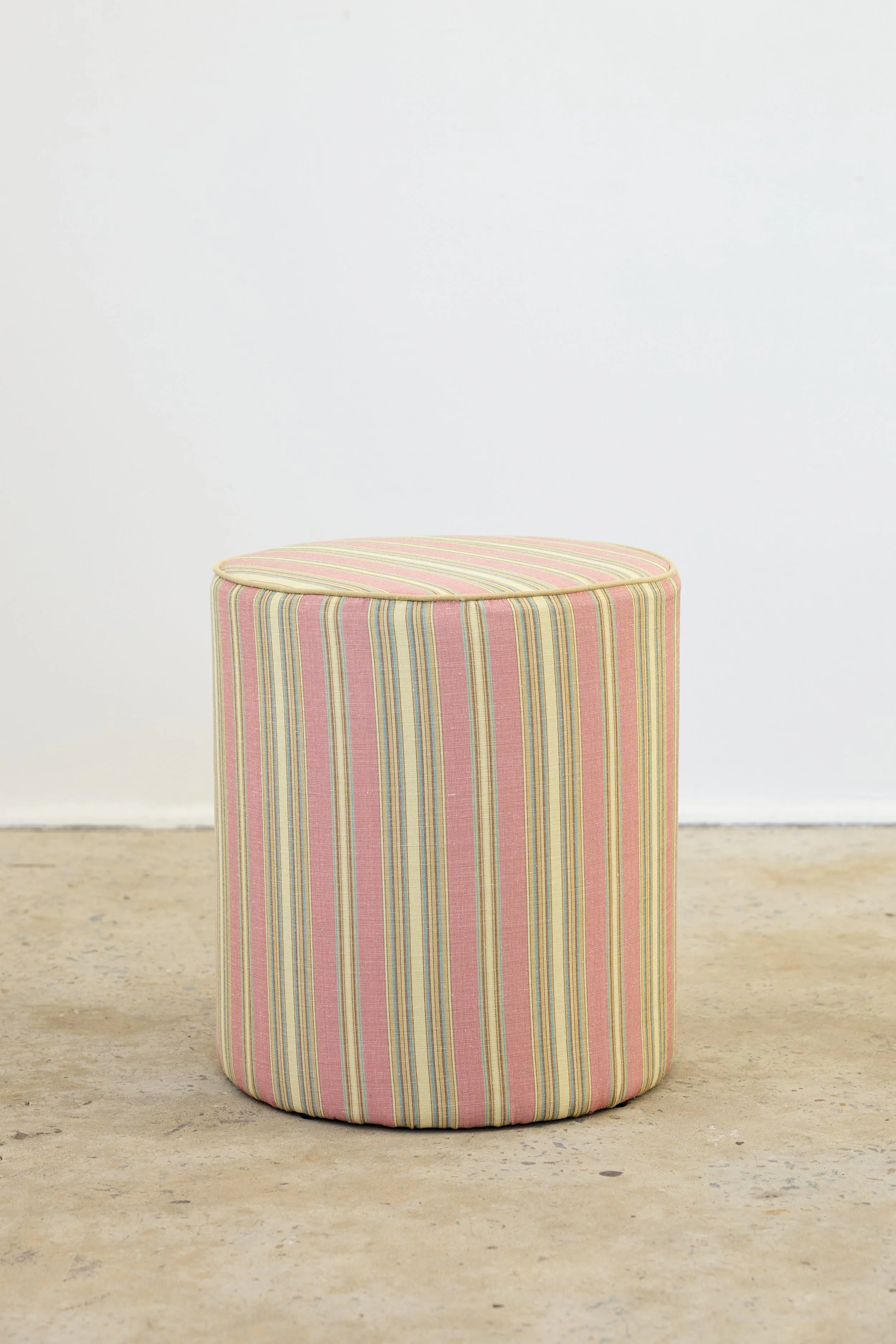 Sorrento Ottoman