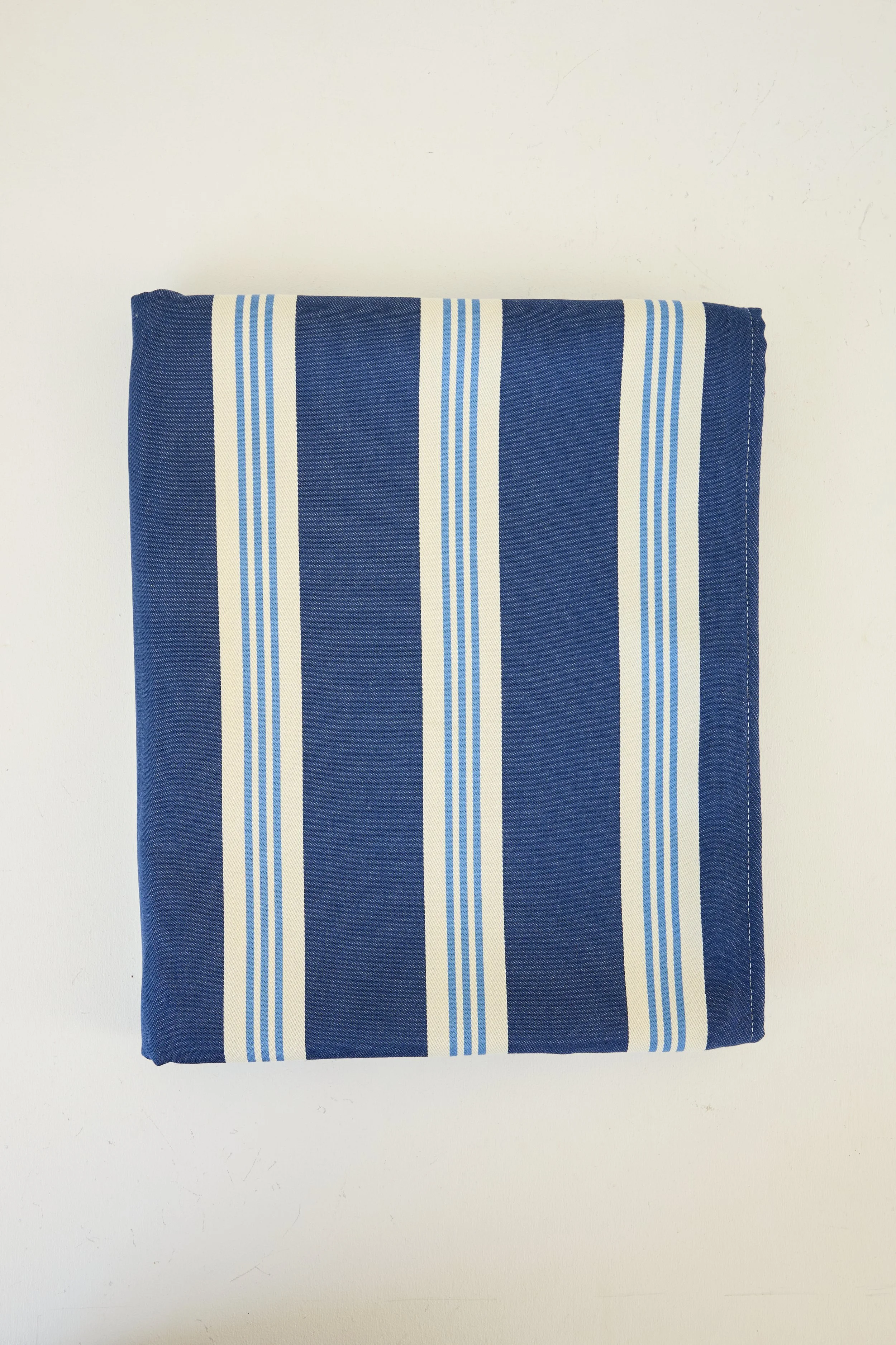 La Mer Stripe Tablecloth