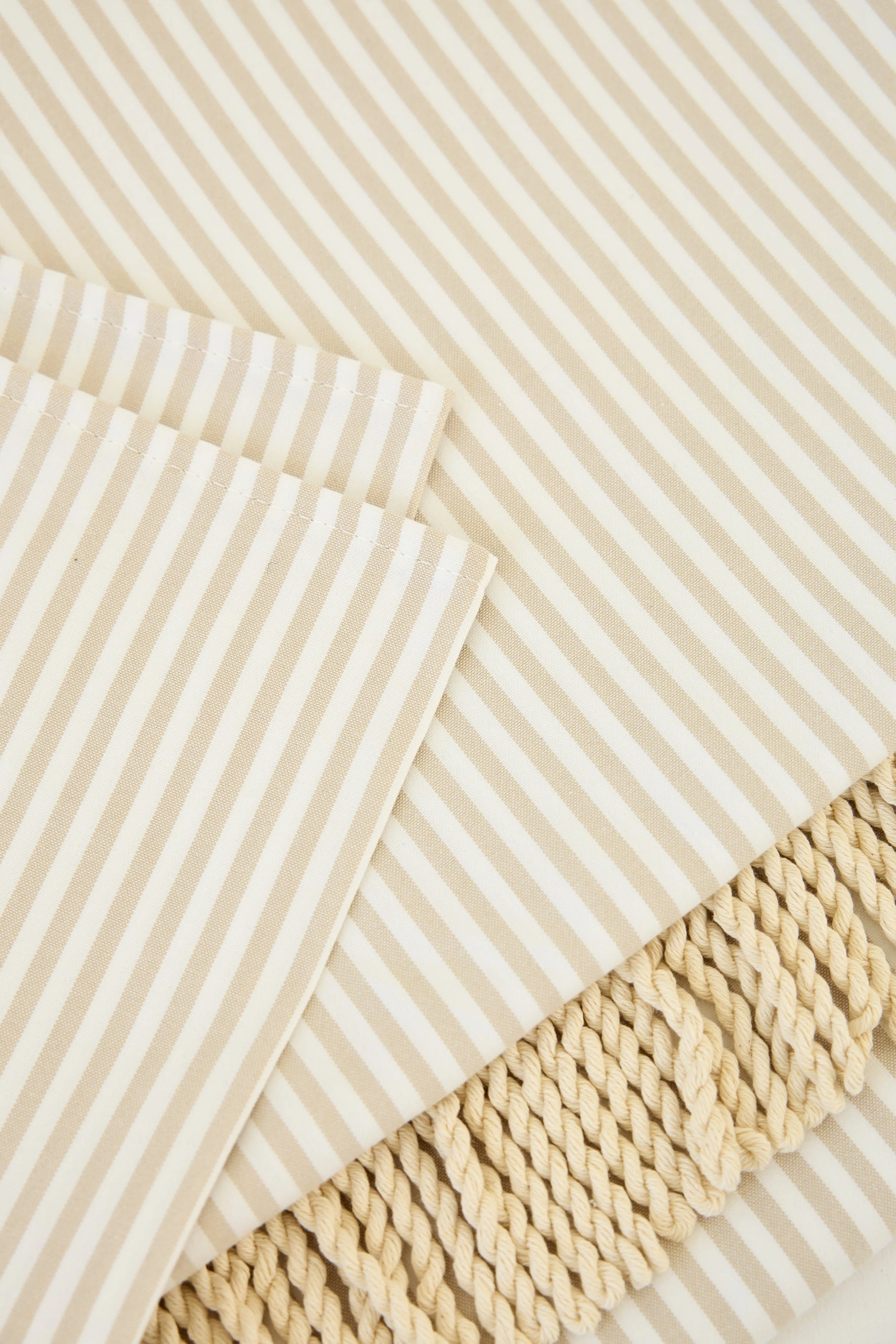 jardin-napkin-beige-stripe-suby-studio-styled.jpg