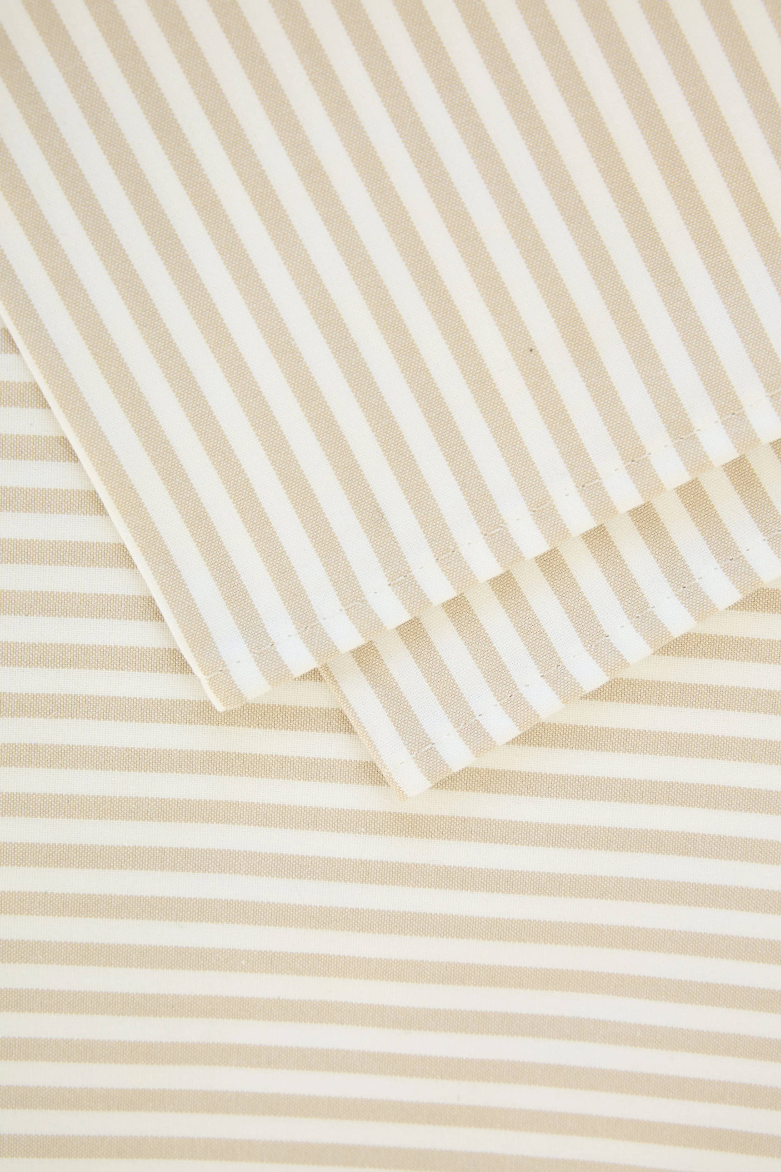 jardin-napkin-beige-stripe-suby-studio-detail.jpg
