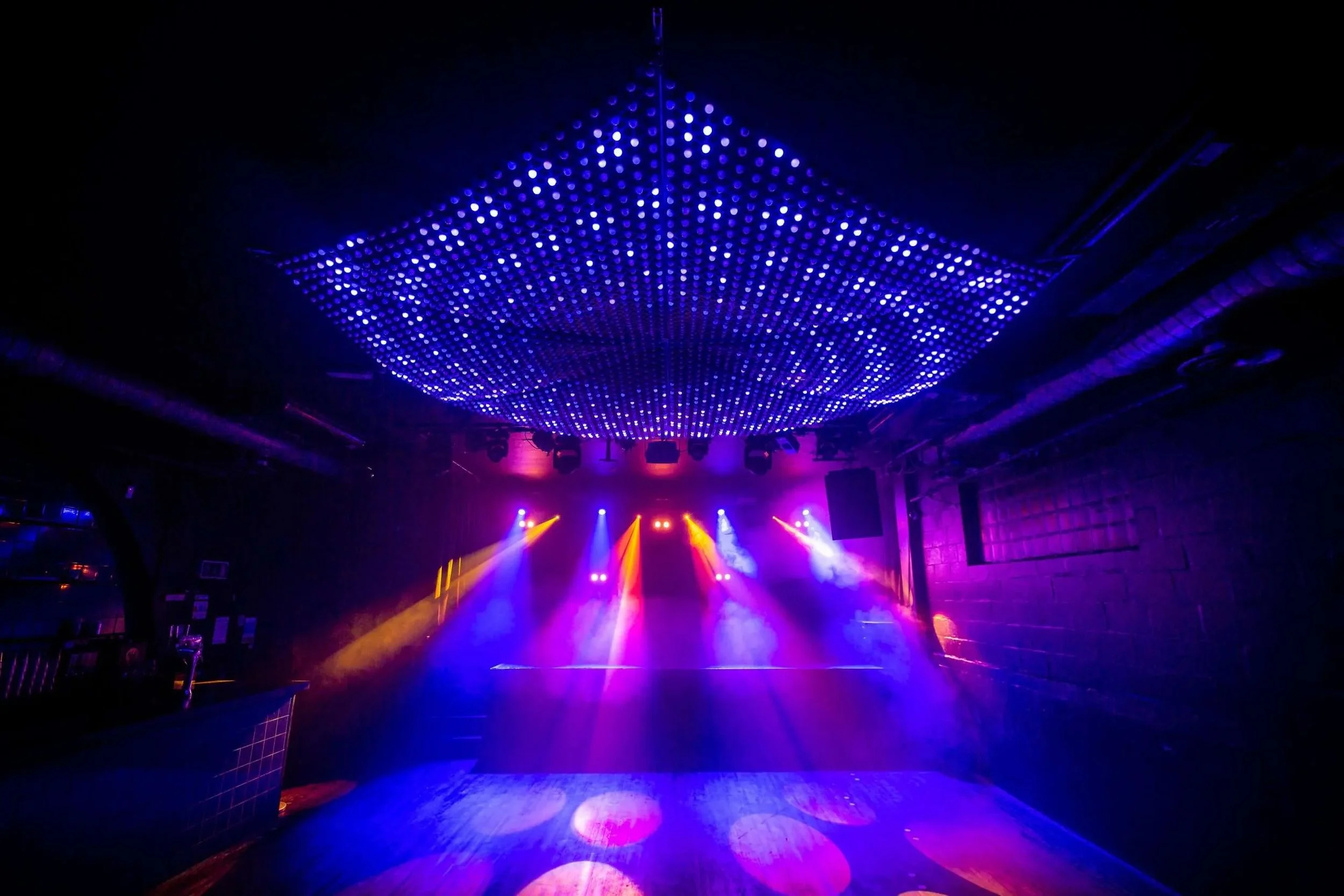 Colours Hoxton