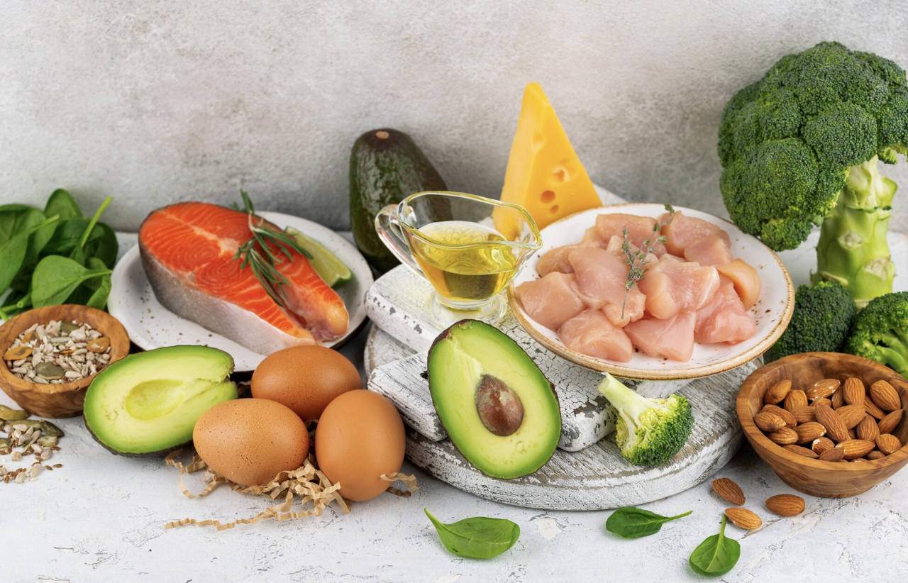 cheese salmon broccoli oil avocado almonds eggs