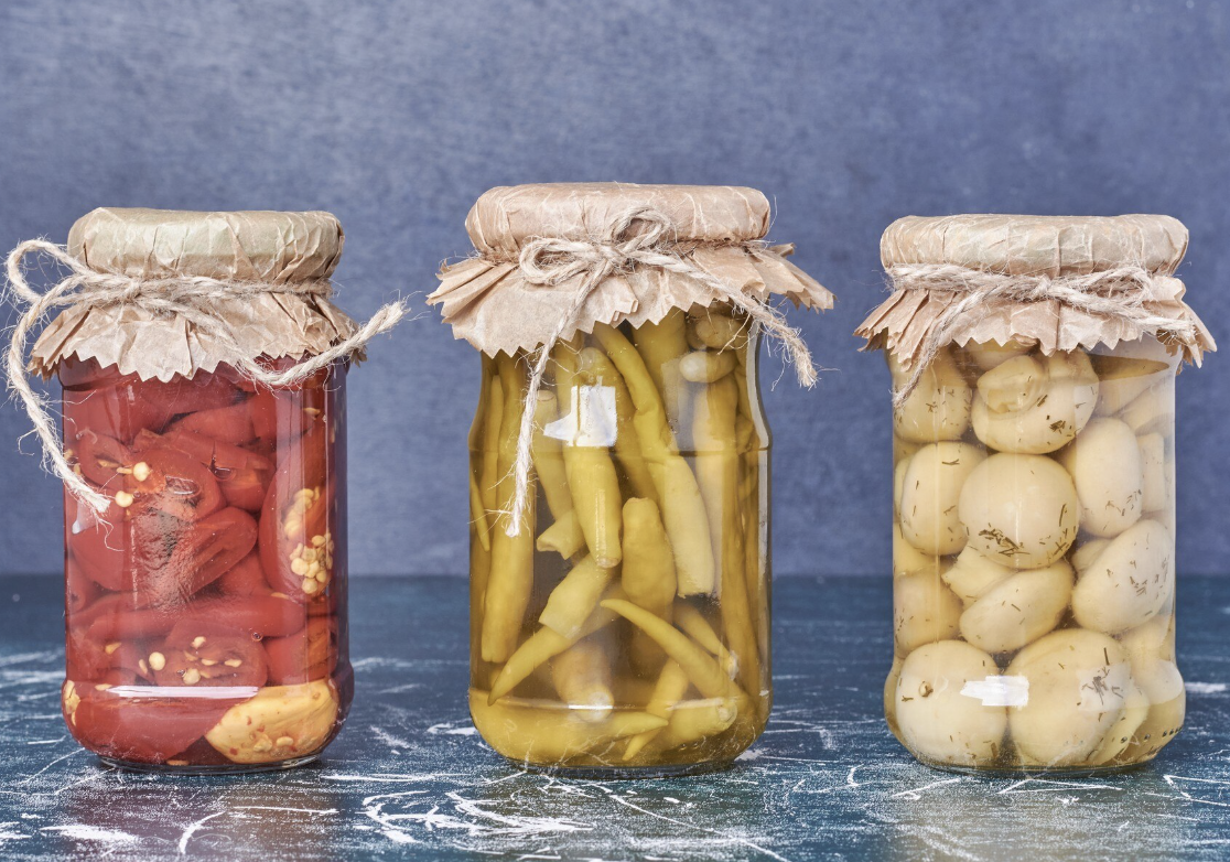jars with fermented veggies