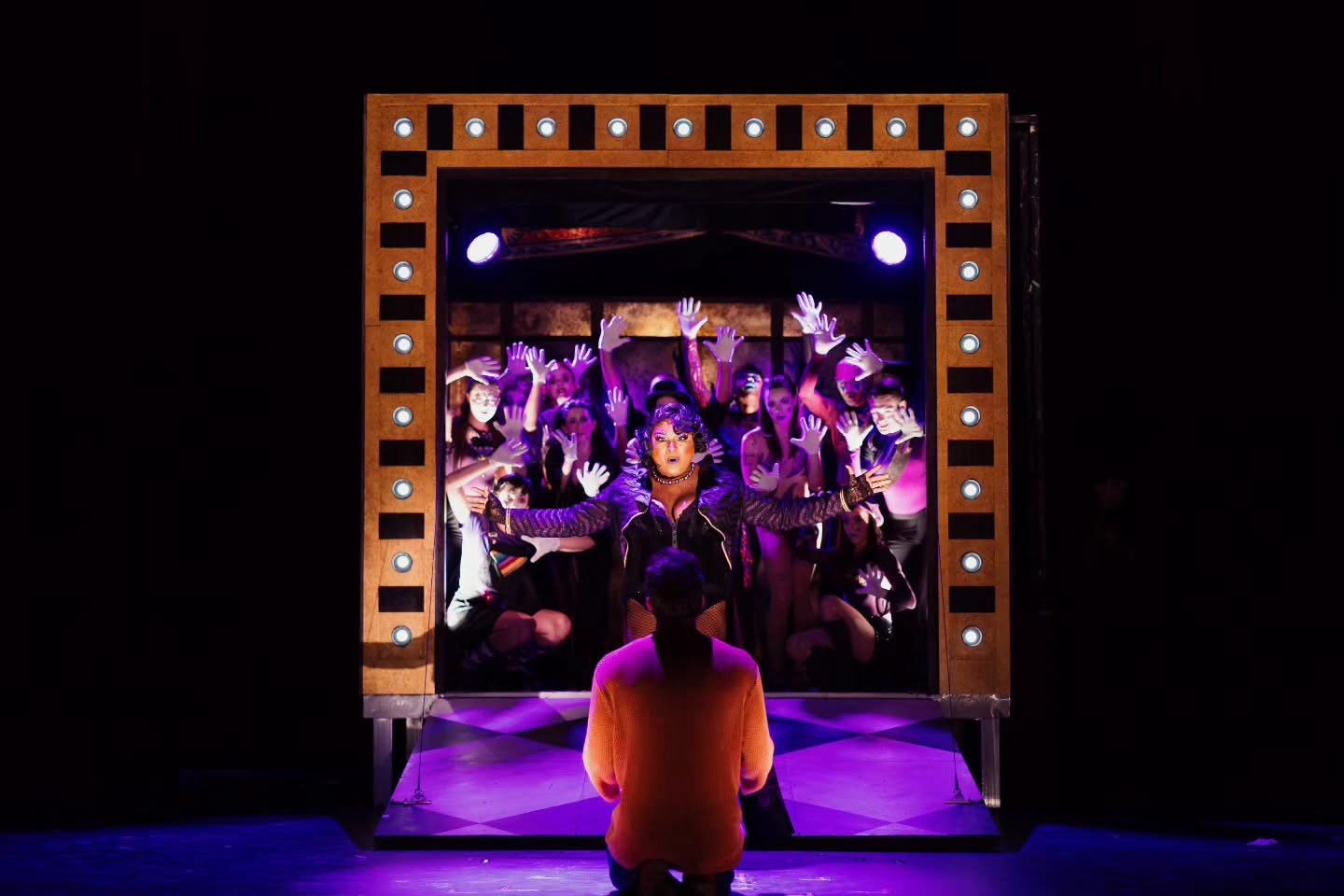 Pippin, "Pippin", Short North Stage