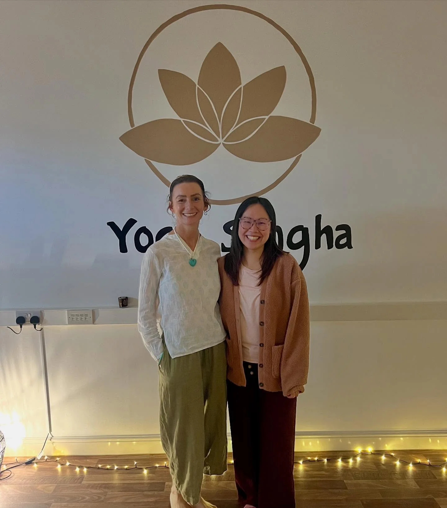 It was so lovely to collaborate with @gohyogamcr on her Surrender Sunday event this weekend @yogasanghamanchester. Thank you so much for having me, I loved teaming up again ☺️🥰

Gorgeous yin yoga and dreamy sound bath from Rosanne, along with consci